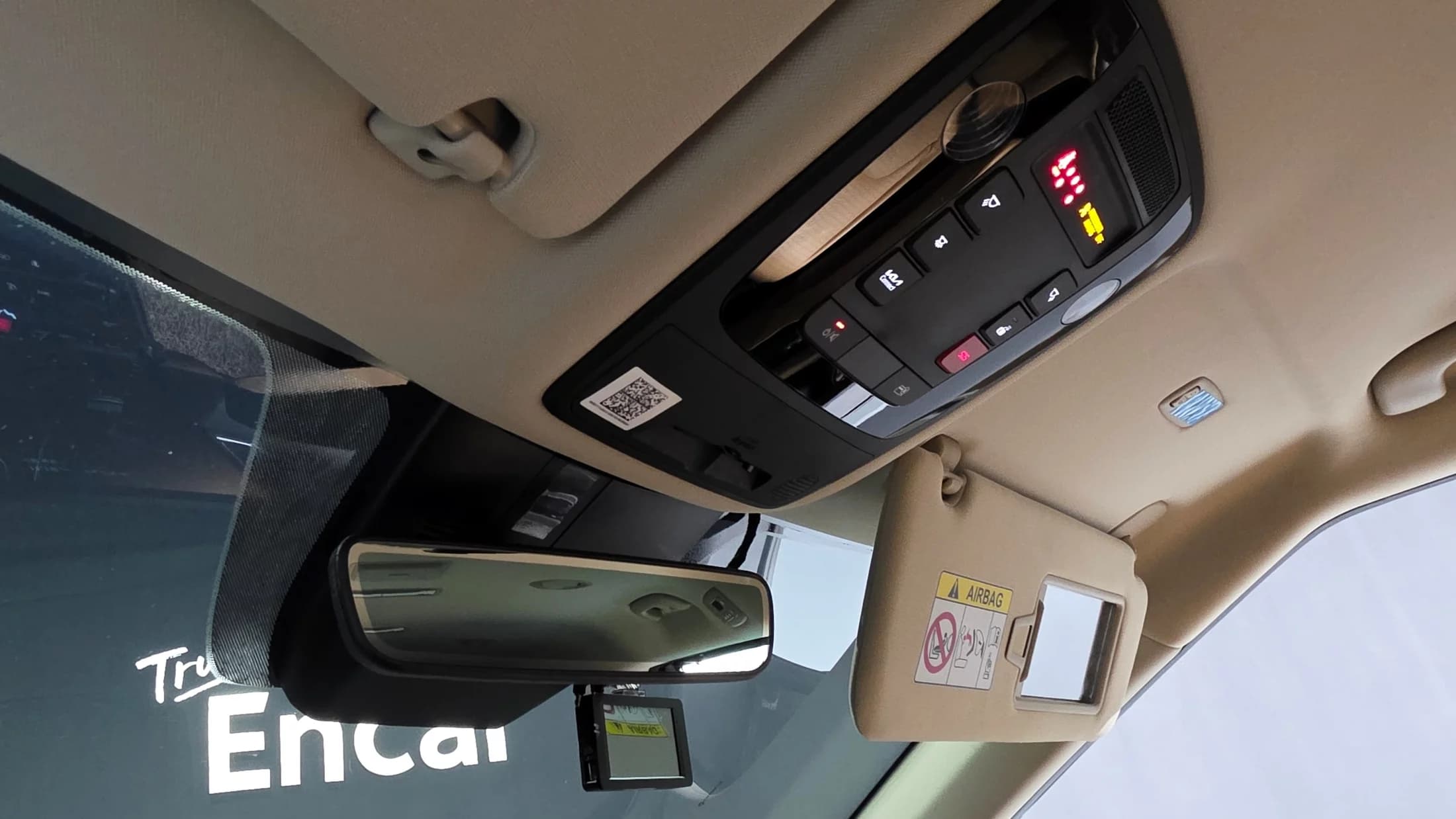 Kia Carnival 7-Seater Signature, 2022 г. 81293 км. — фото 18