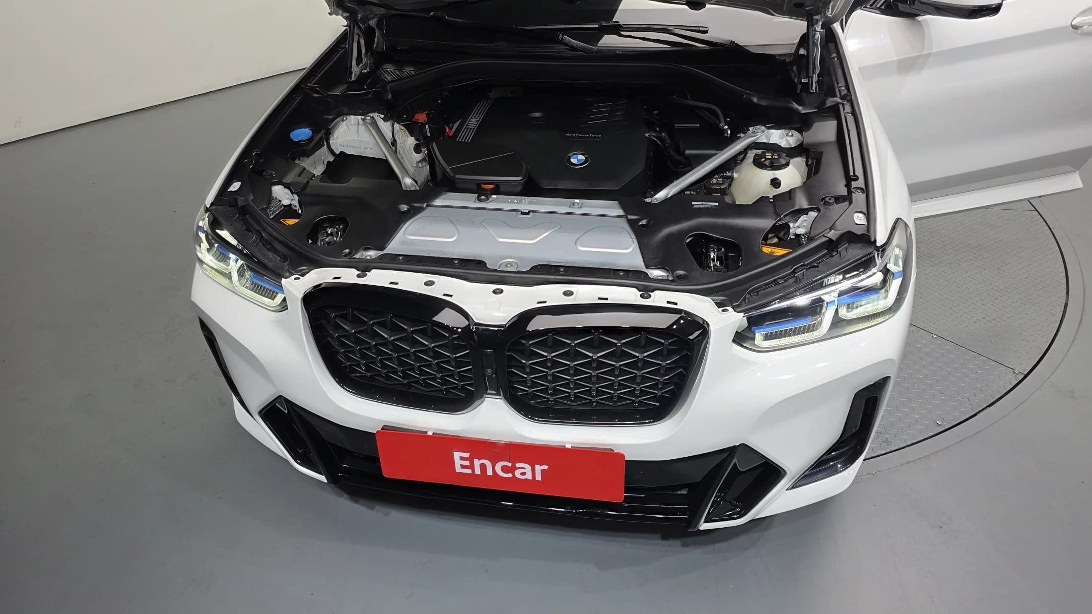 BMW X4 xDrive20i M Sports Pro, 2023 г. 30674 км. — фото 6