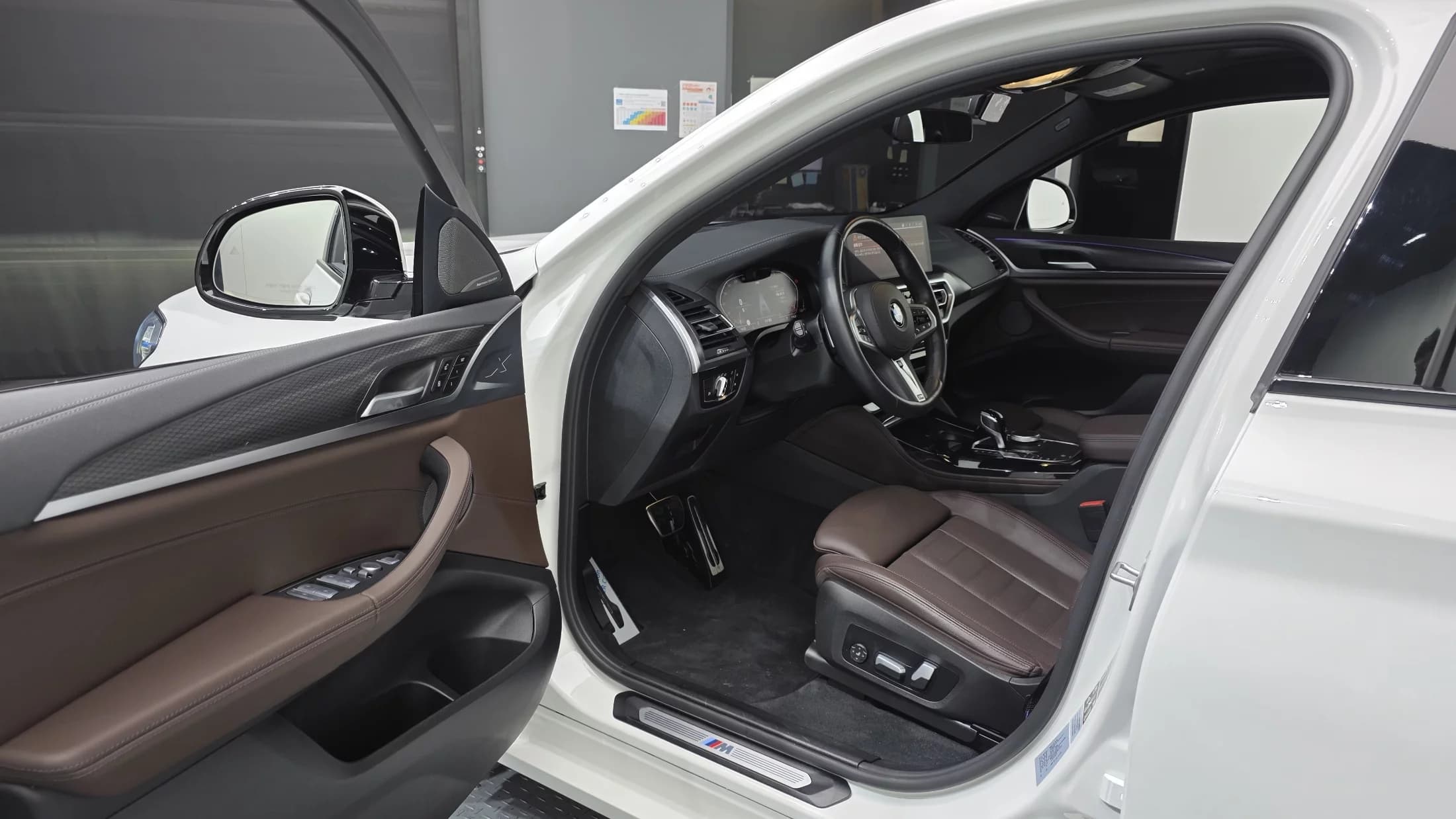 BMW X4 xDrive20i M Sports Pro, 2023 г. 30674 км. — фото 10