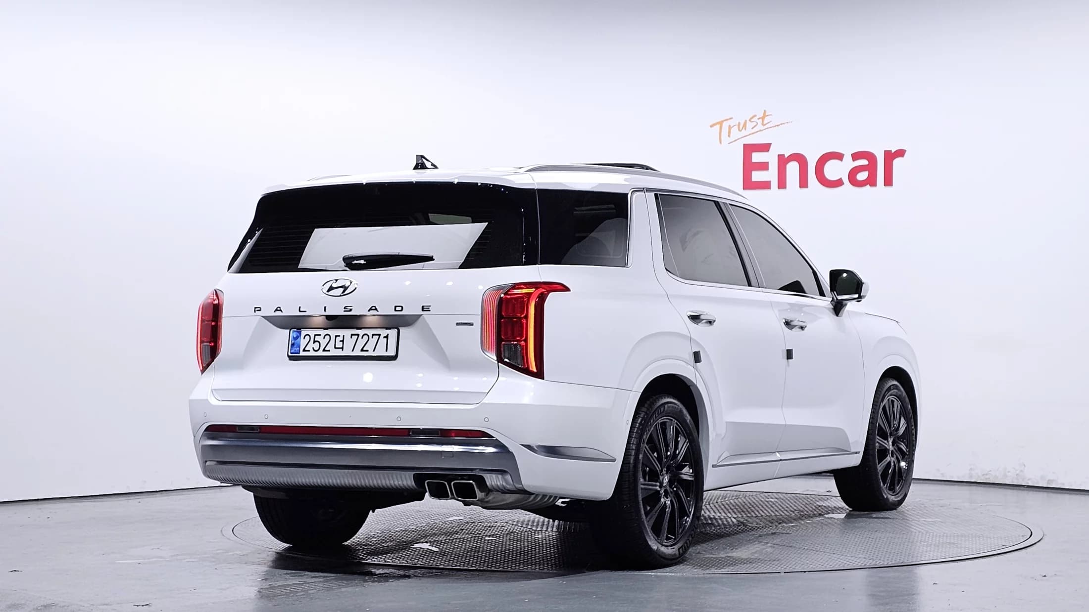 Hyundai Palisade Diesel 2.2 4WD Calligraphy, 2023 г. 8744 км. — фото 2