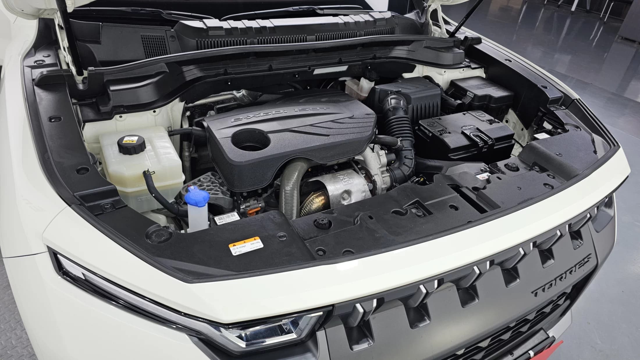 SsangYong Torres Gasoline 1.5 2WD T7, 2023 г. 27044 км. — фото 6