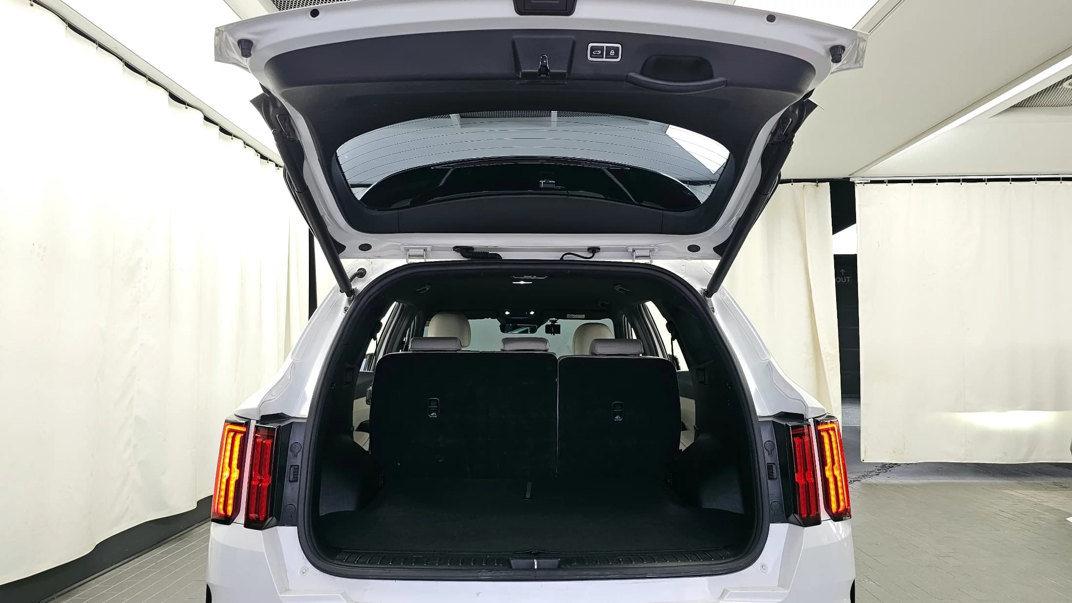 Kia Sorento HEV 1.6 2WD Prestige, гибрид, 2022 г. 138477 км. — фото 20