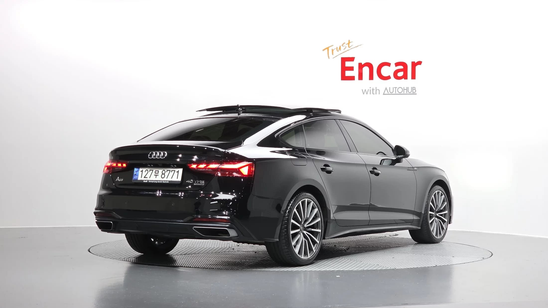 Audi A5 40 TFSI Quattro Premium Sportback, 2023 г. 47653 км. — фото 2