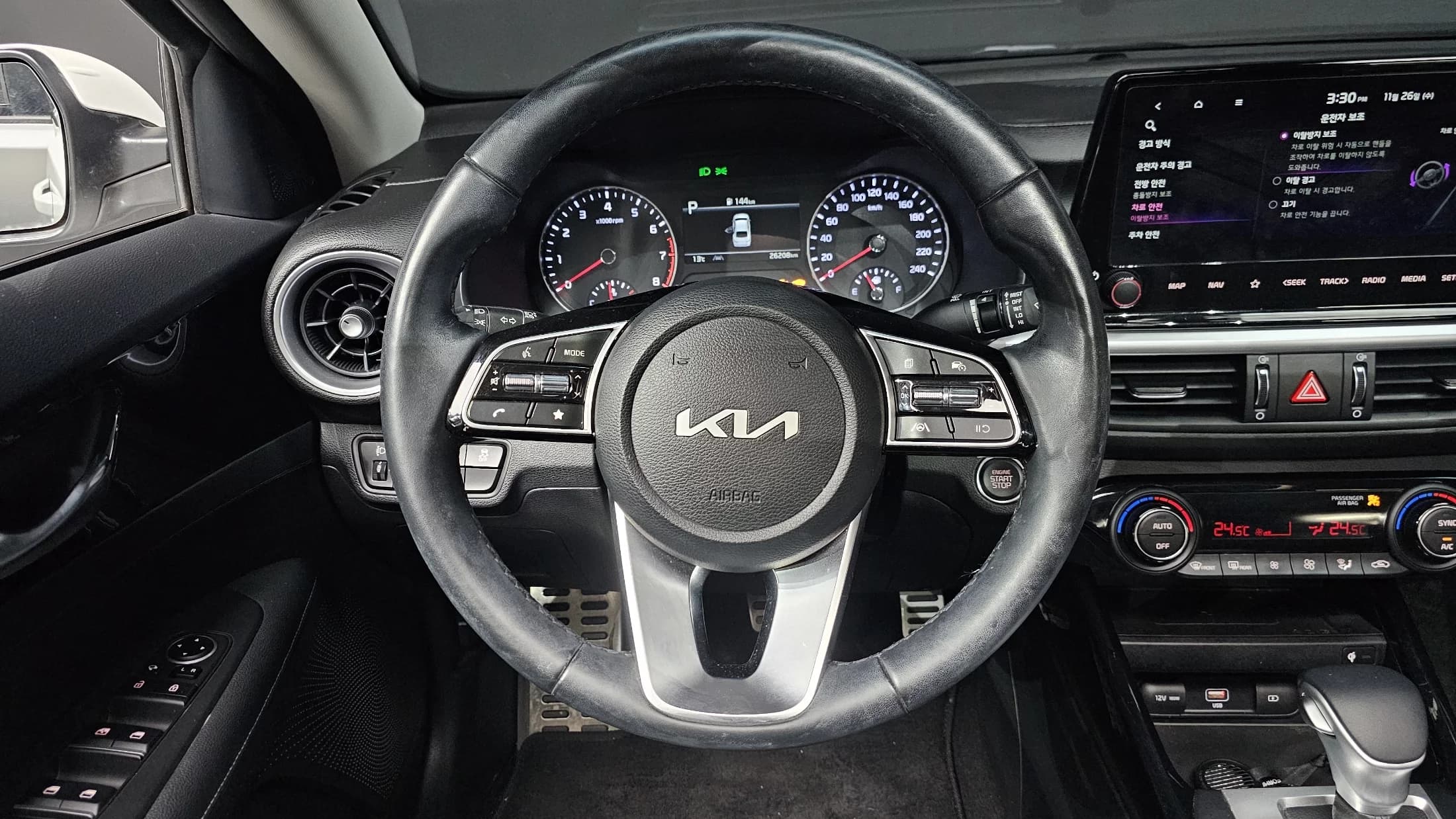Kia K3 (Киа Церато) 1.6 Prestige, 2022 г. 26297 км. — фото 13