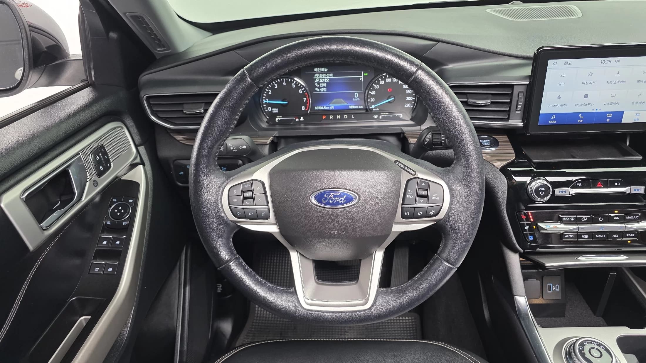 Ford EXPLORER 2.3 LimIted 4WD, 2022 г. 60741 км. — фото 14