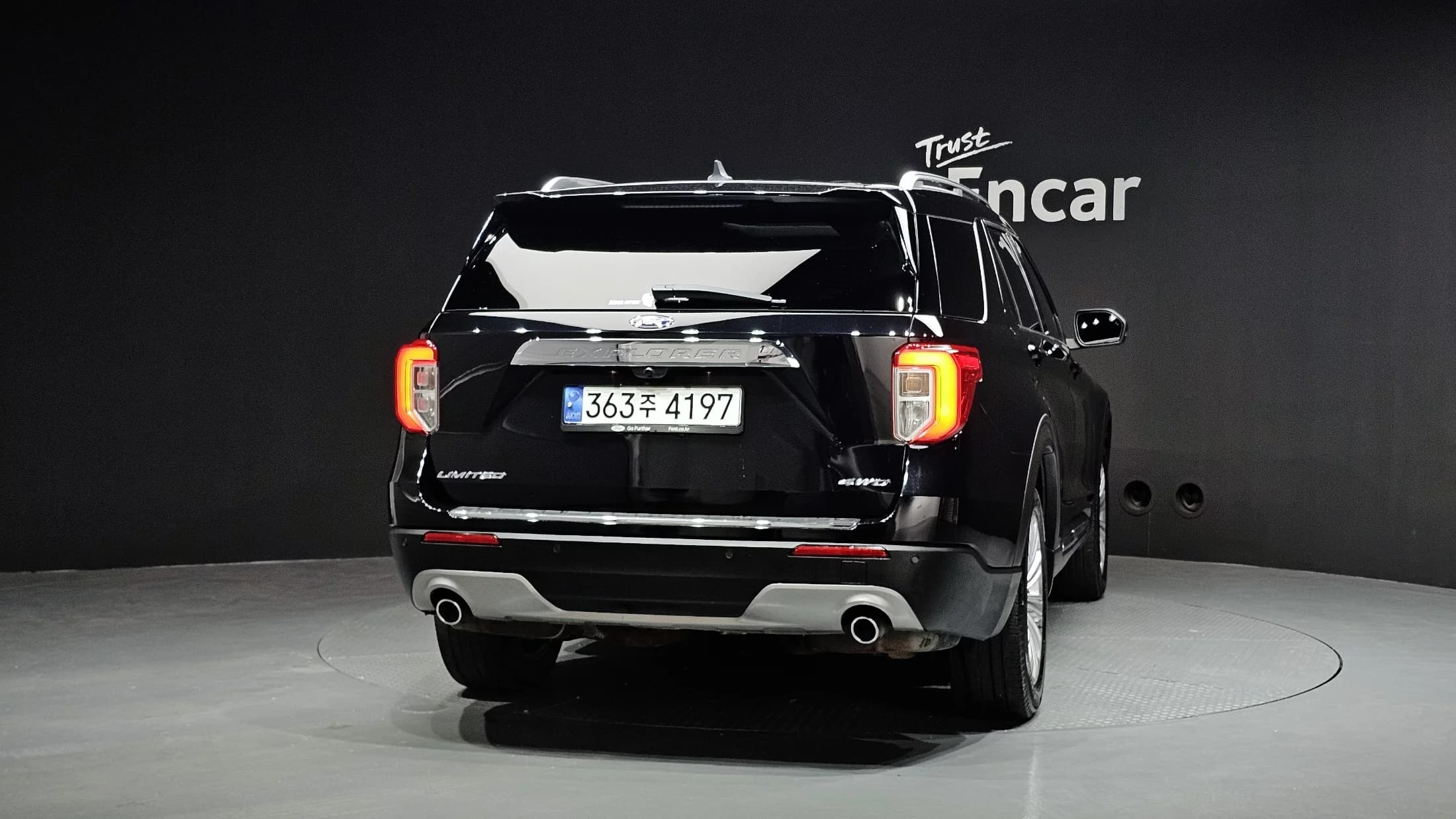 Ford EXPLORER 2.3 LimIted 4WD, 2021 г. 73119 км. — фото 4