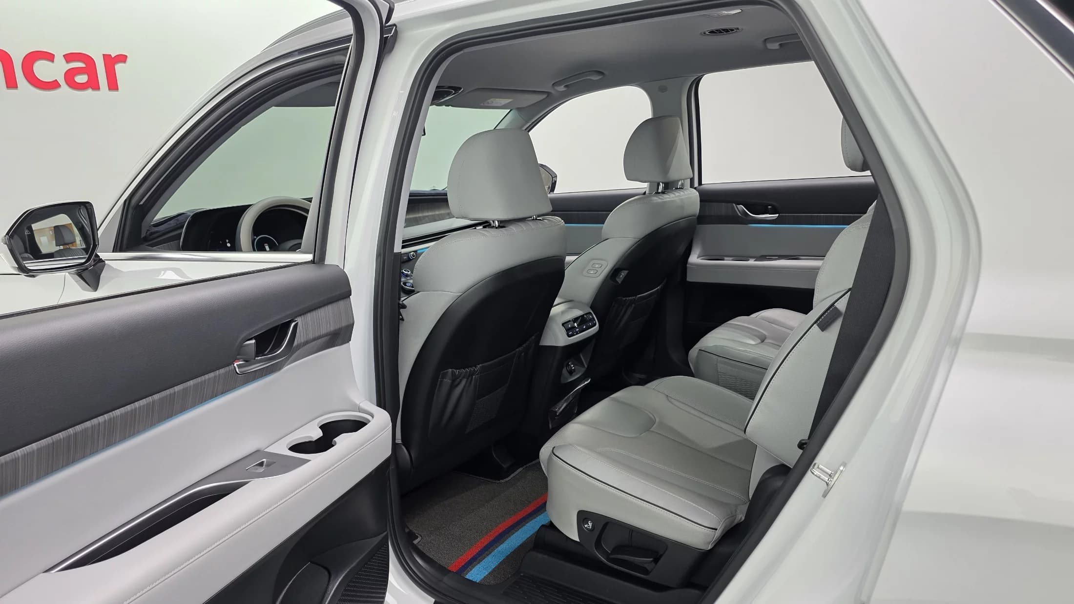 Hyundai Palisade Diesel 2.2 2WD Le Blanc, 2023 г. 31003 км. — фото 17