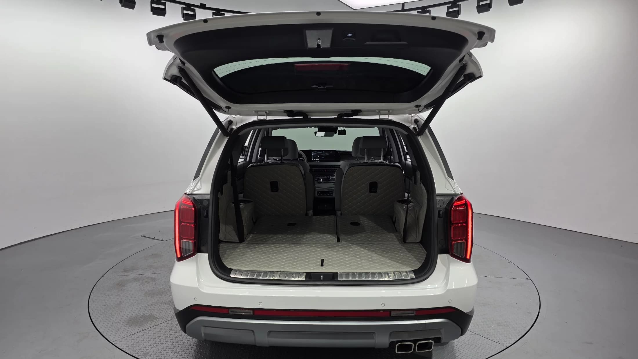 Hyundai Palisade Diesel 2.2 2WD Le Blanc, 2023 г. 31003 км. — фото 20