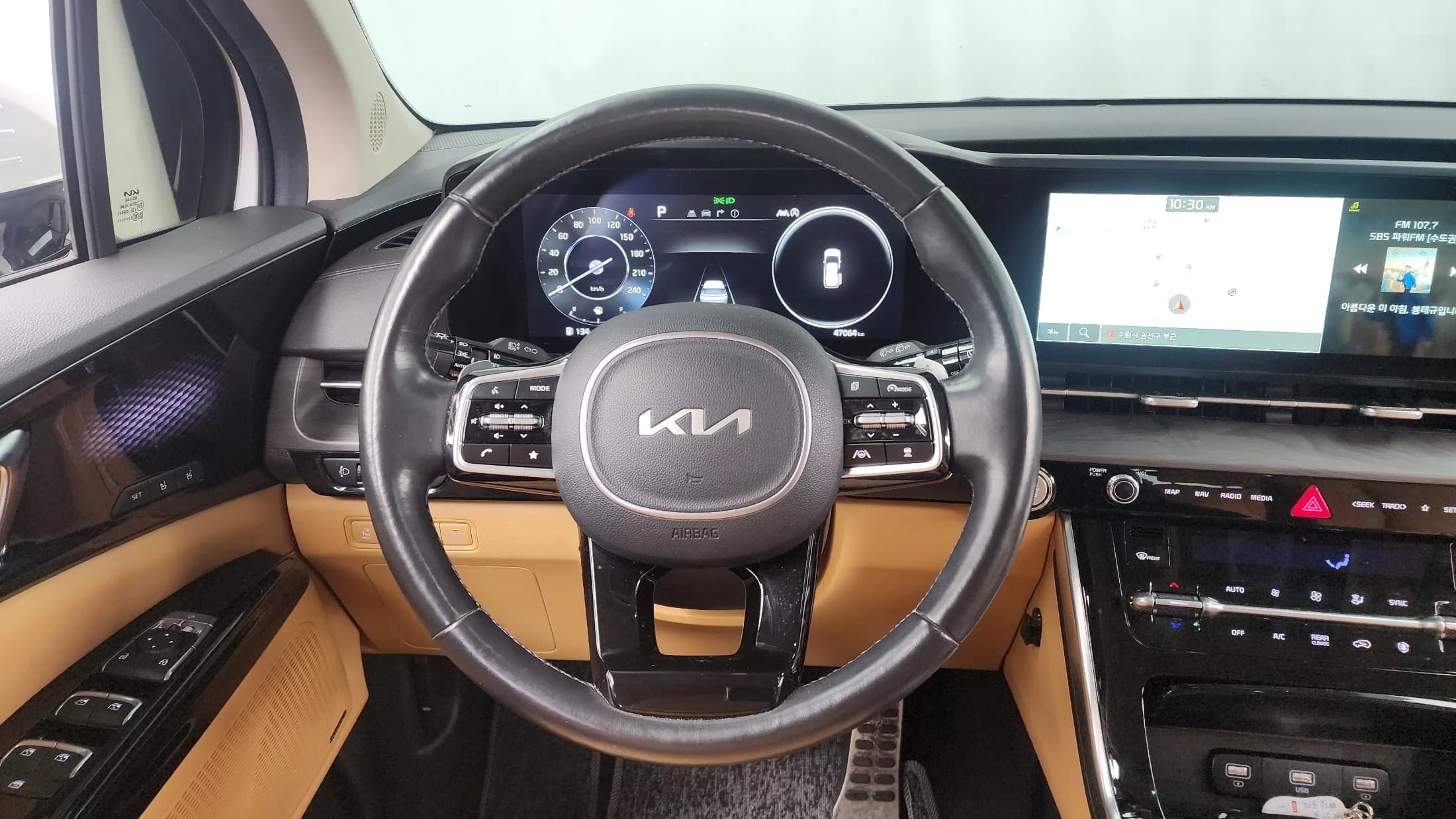 Kia Carnival 7-Seater Signature, 2022 г. 47172 км. — фото 13