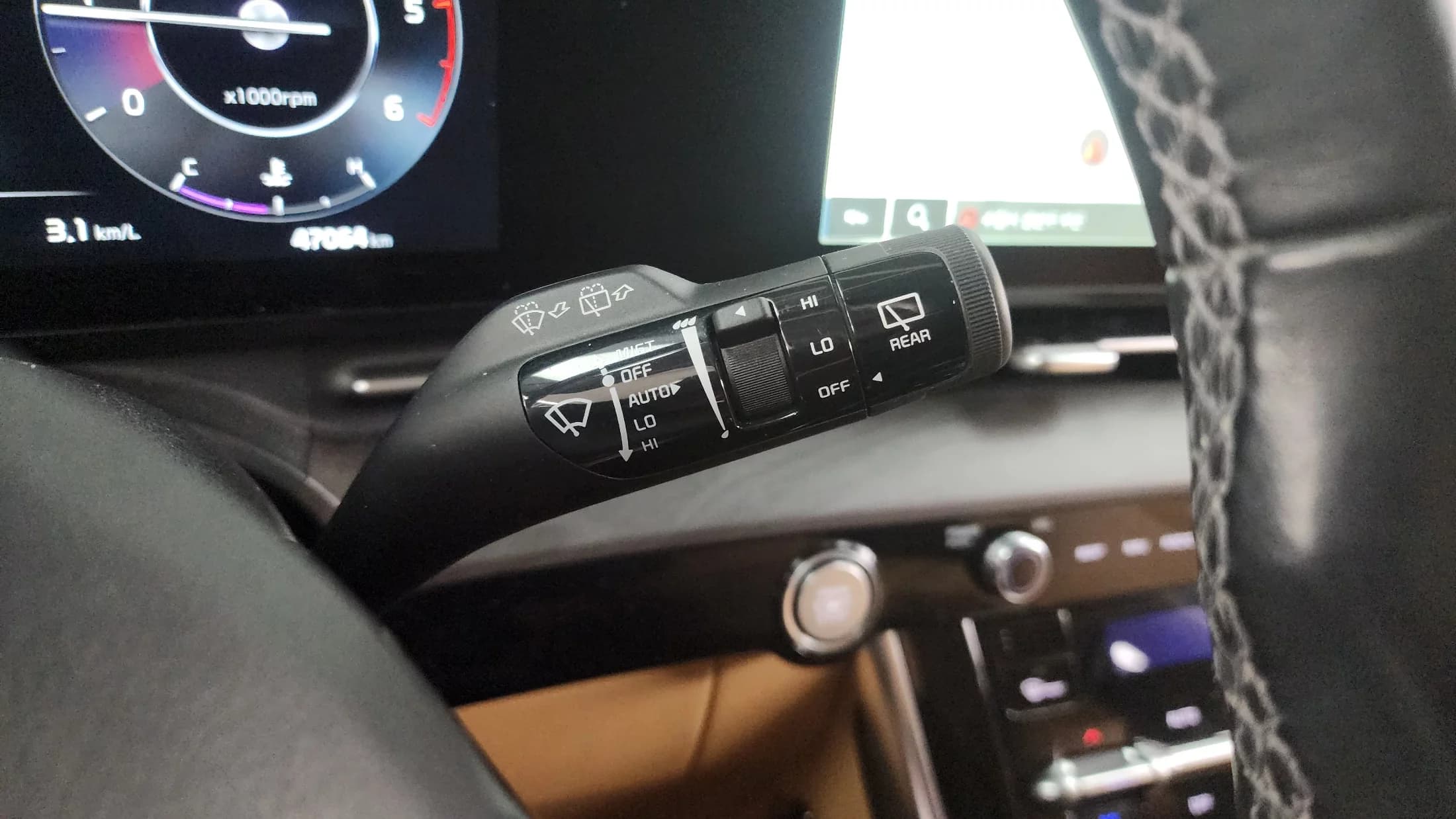 Kia Carnival 7-Seater Signature, 2022 г. 47172 км. — фото 18