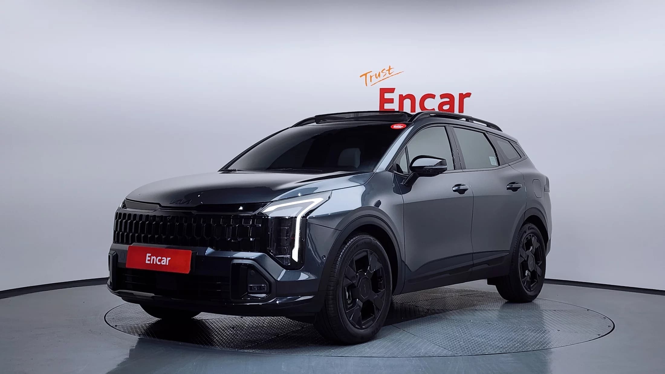 Kia Sportage Gasoline 1.6 Turbo 4WD Signature X Line, 2025 г. 5651 км.