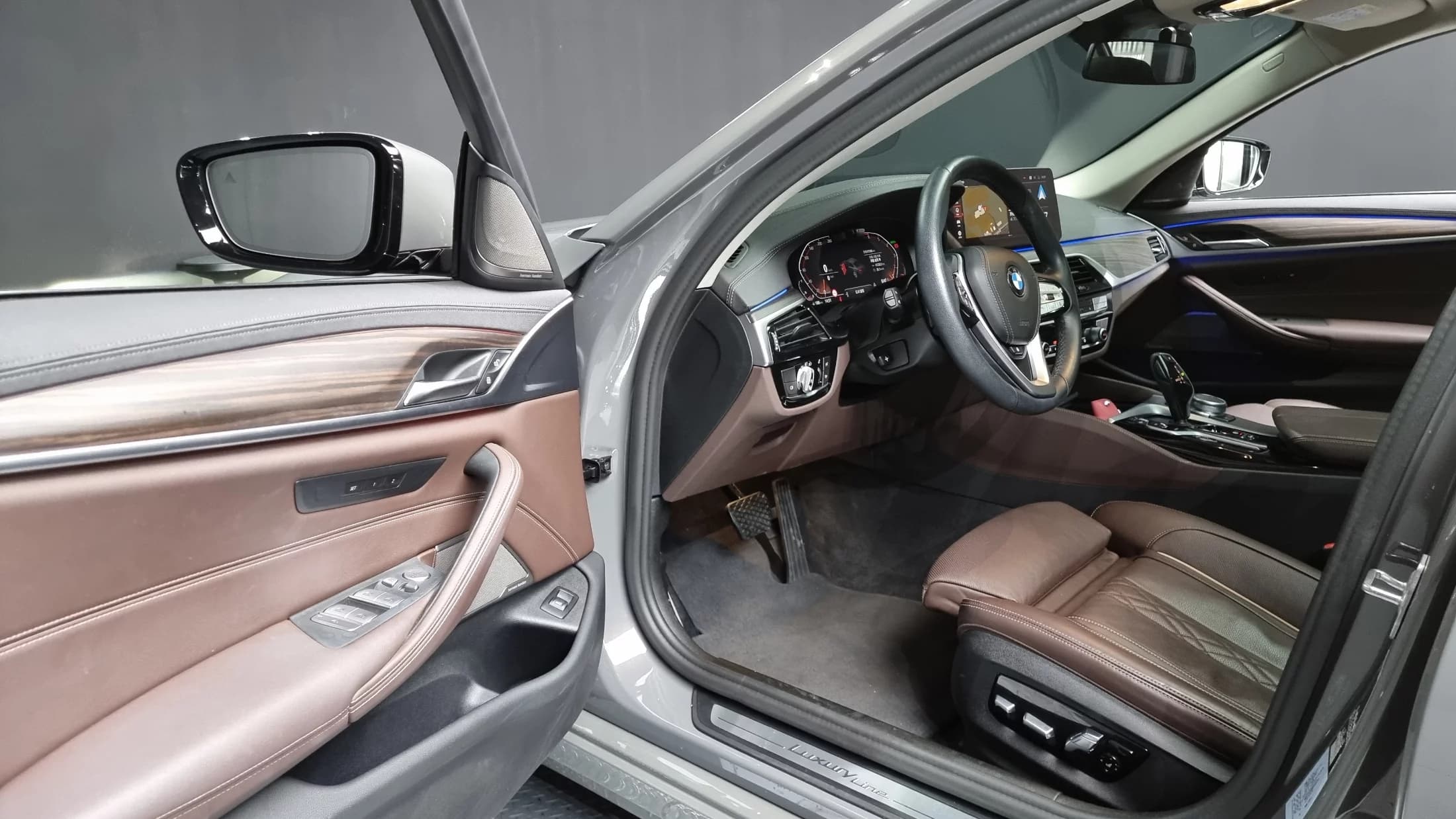 BMW 5-Series 530i Luxury, 2022 г. 41364 км. — фото 10