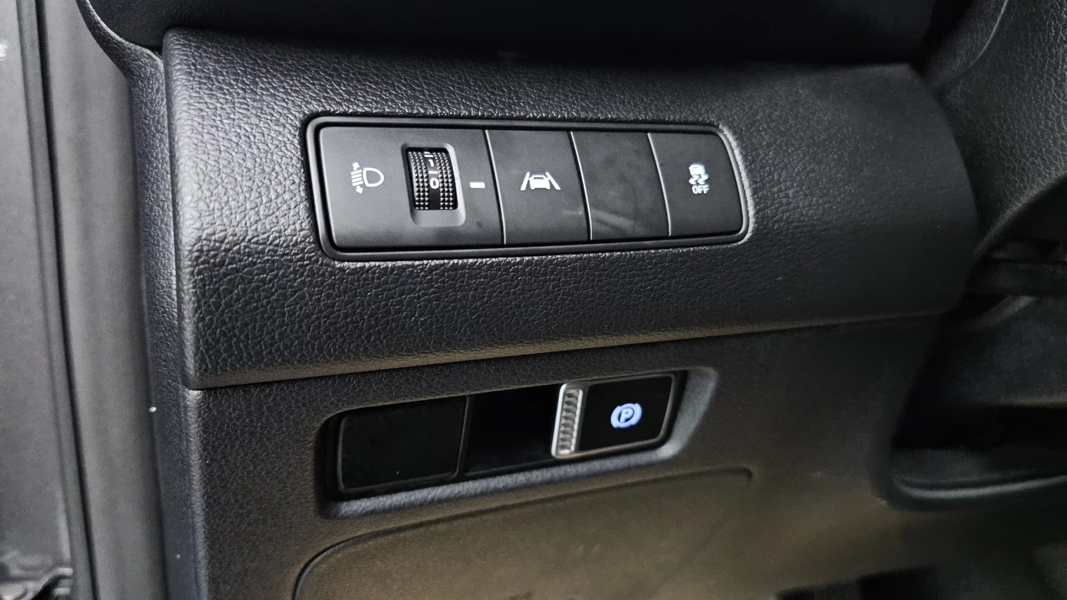 Hyundai Santa Fe Diesel 2.2 2WD Premium, 2021 г. 41740 км. — фото 13