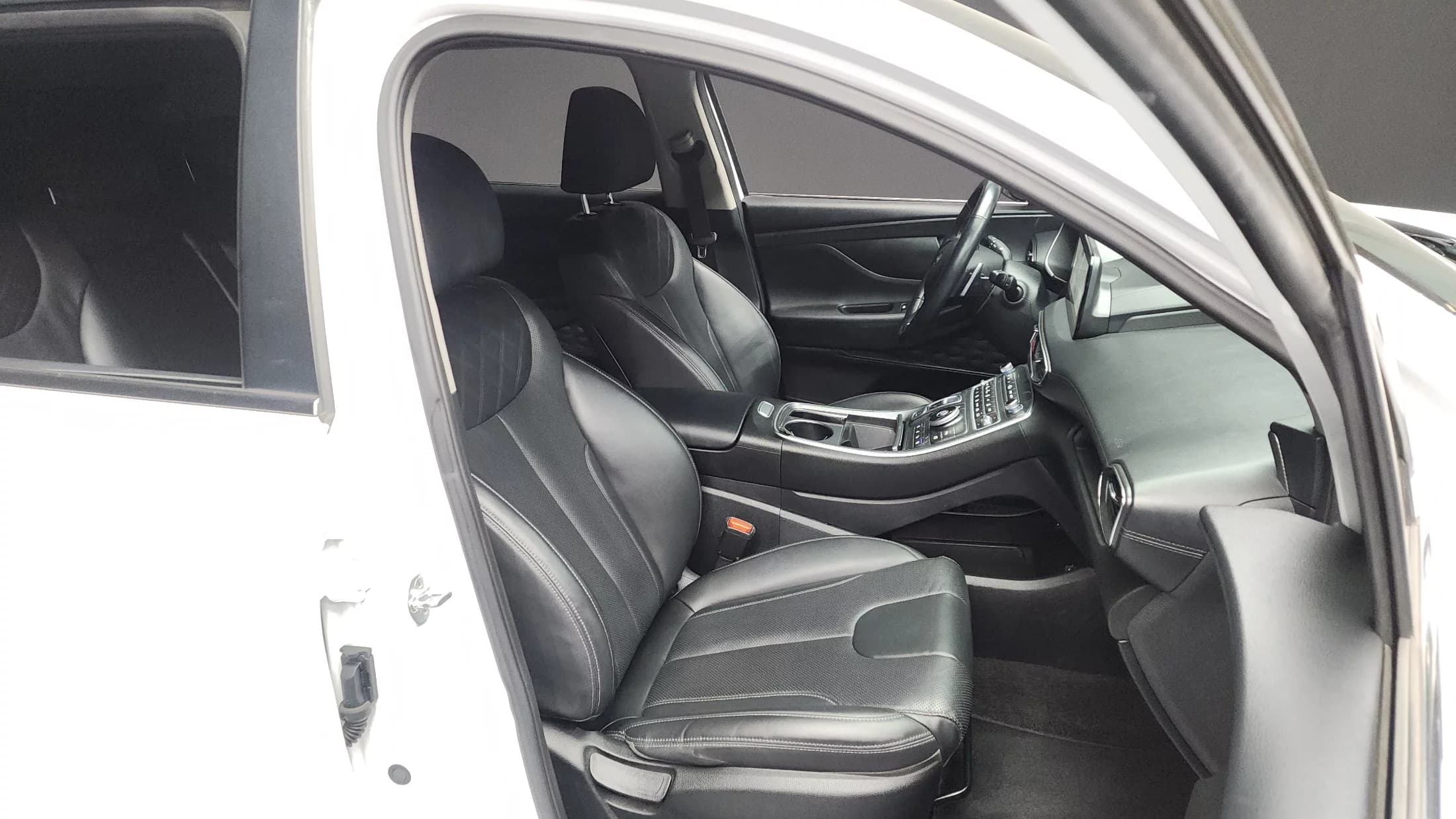 Hyundai Santa Fe Gasoline 2.5T 2WD Exclusive, 2022 г. 125644 км. — фото 11