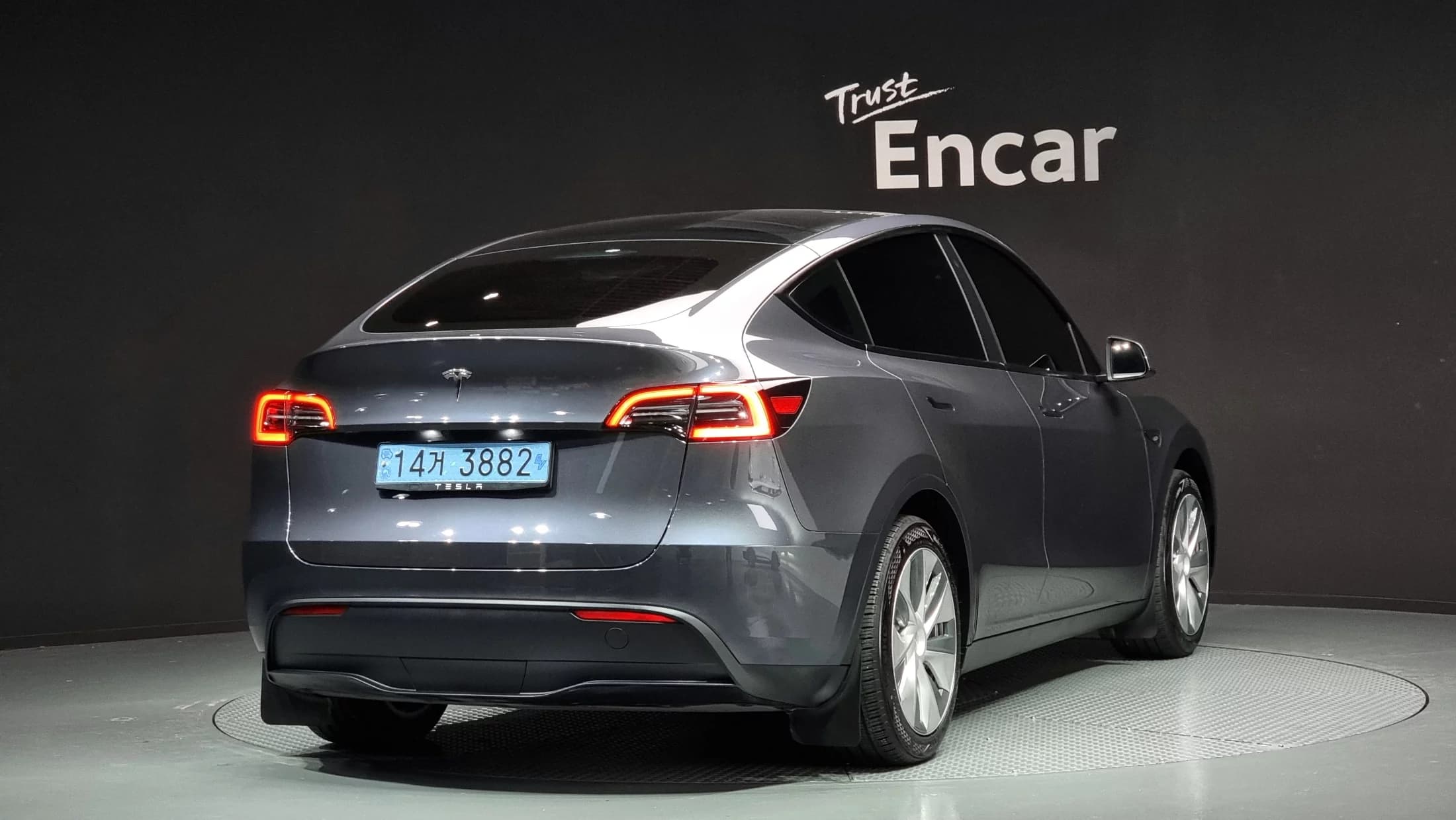 Tesla Model Y RWD, электромобиль, 2023 г. 38883 км. — фото 2