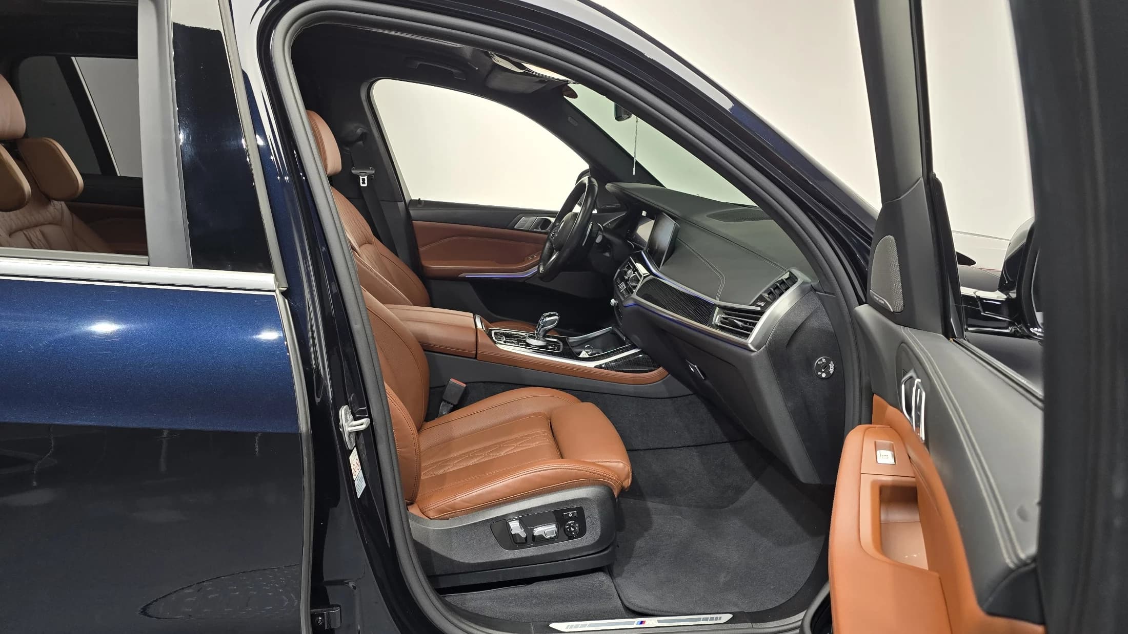 BMW X7 xDrive 40i M Sport 6STR, 2021 г. 75152 км. — фото 11