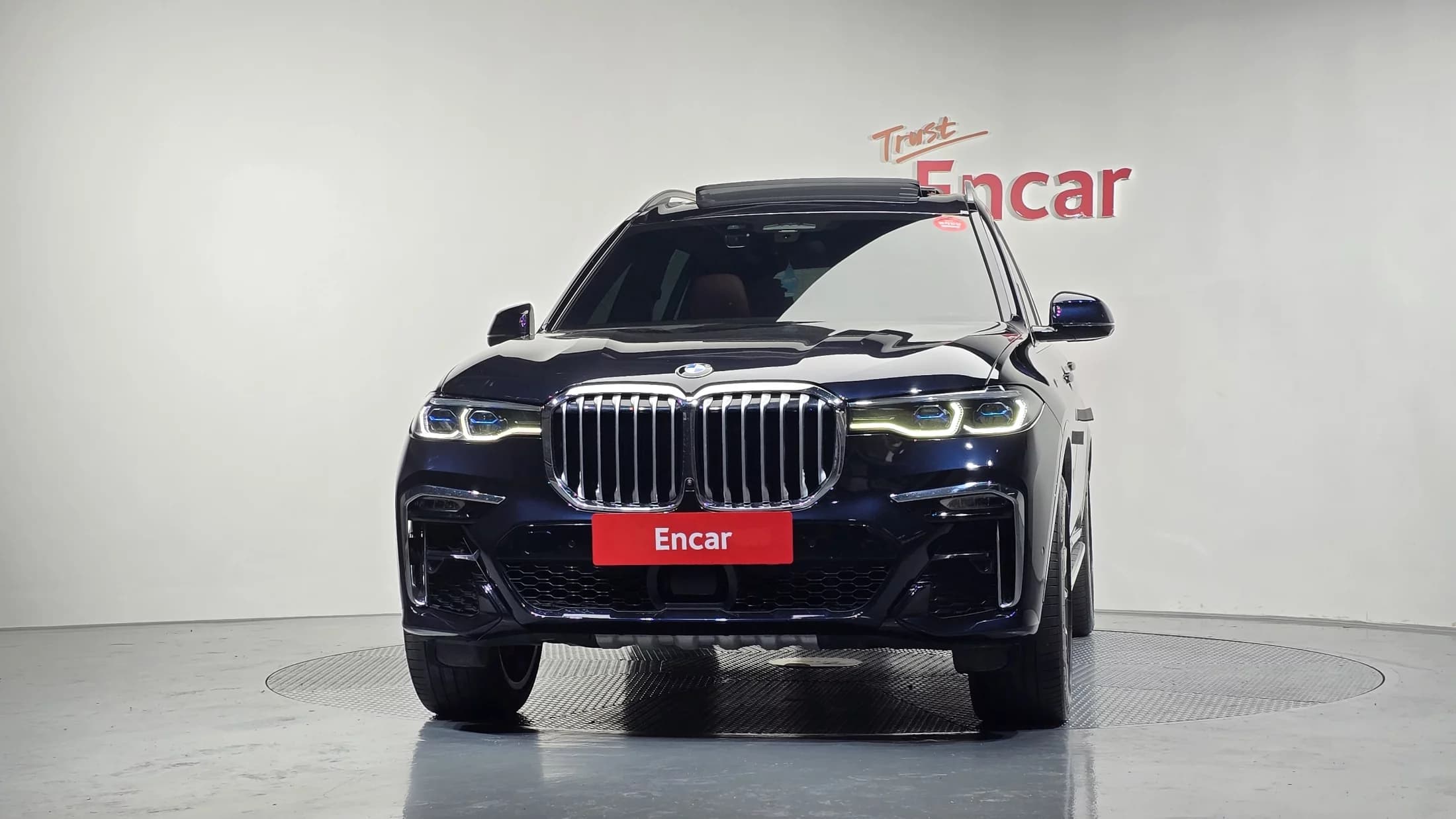 BMW X7 xDrive 40i M Sport 6STR, 2021 г. 75152 км. — фото 3