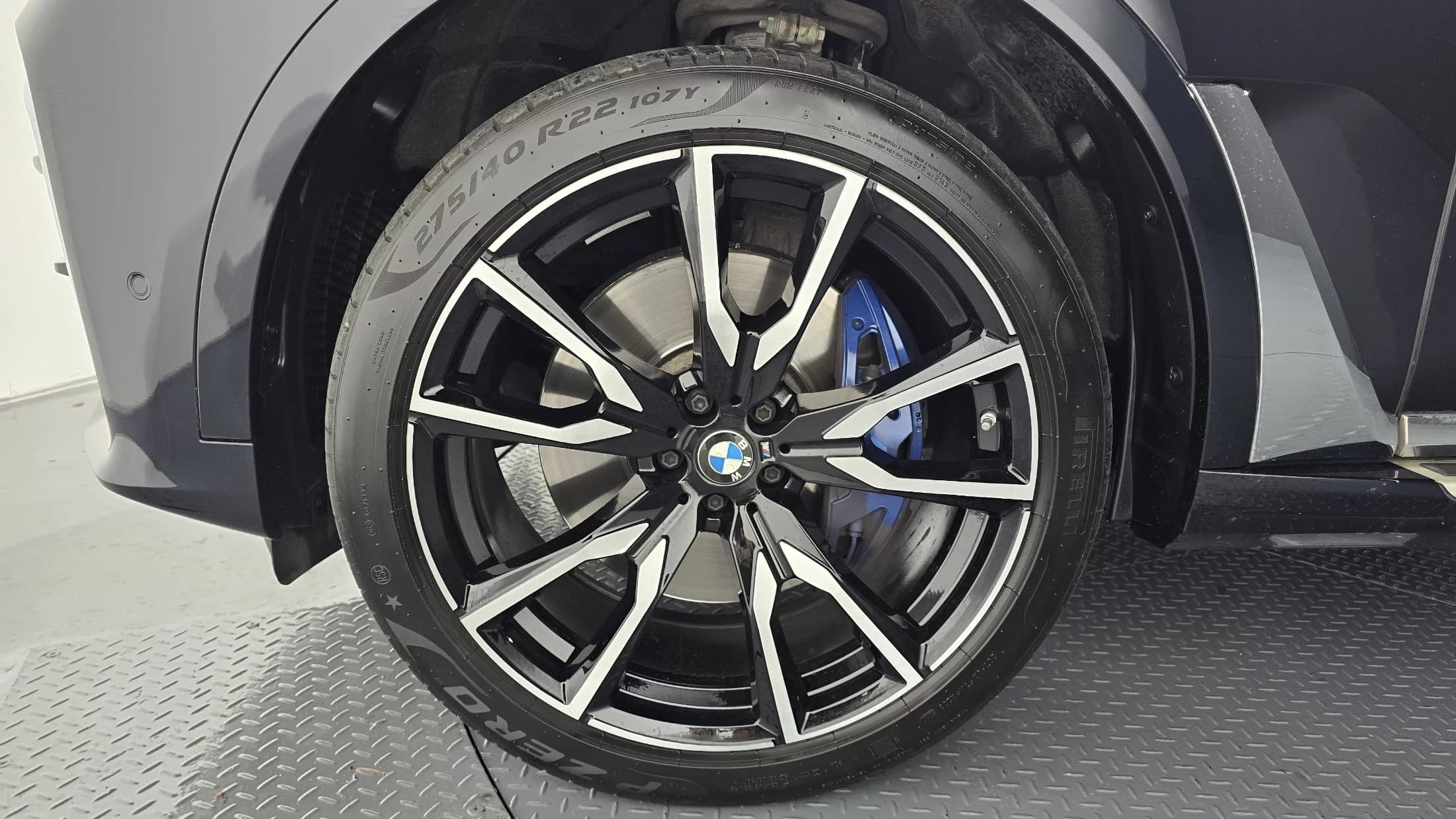 BMW X7 xDrive 40i M Sport 6STR, 2021 г. 75152 км. — фото 5