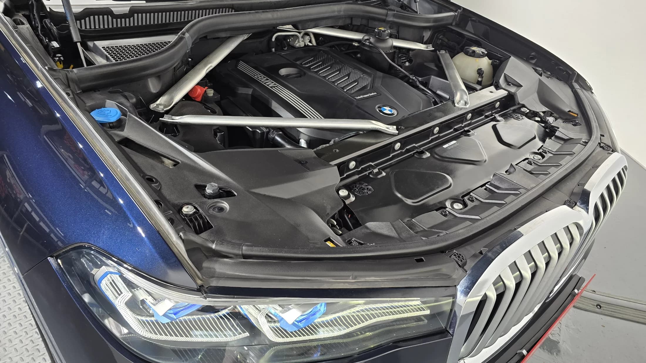 BMW X7 xDrive 40i M Sport 6STR, 2021 г. 75152 км. — фото 6