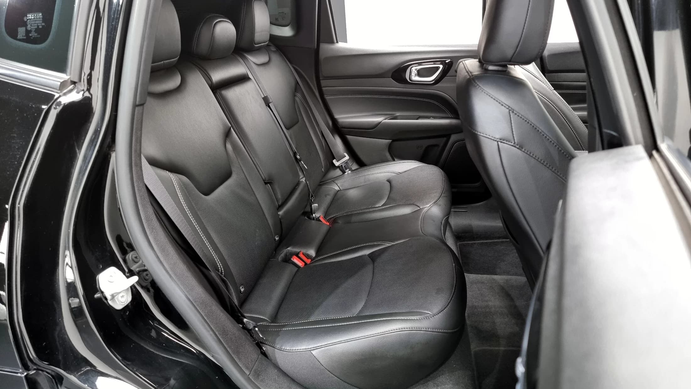 Jeep COMPASS S2.4 AWD, 2022 г. 68634 км. — фото 12