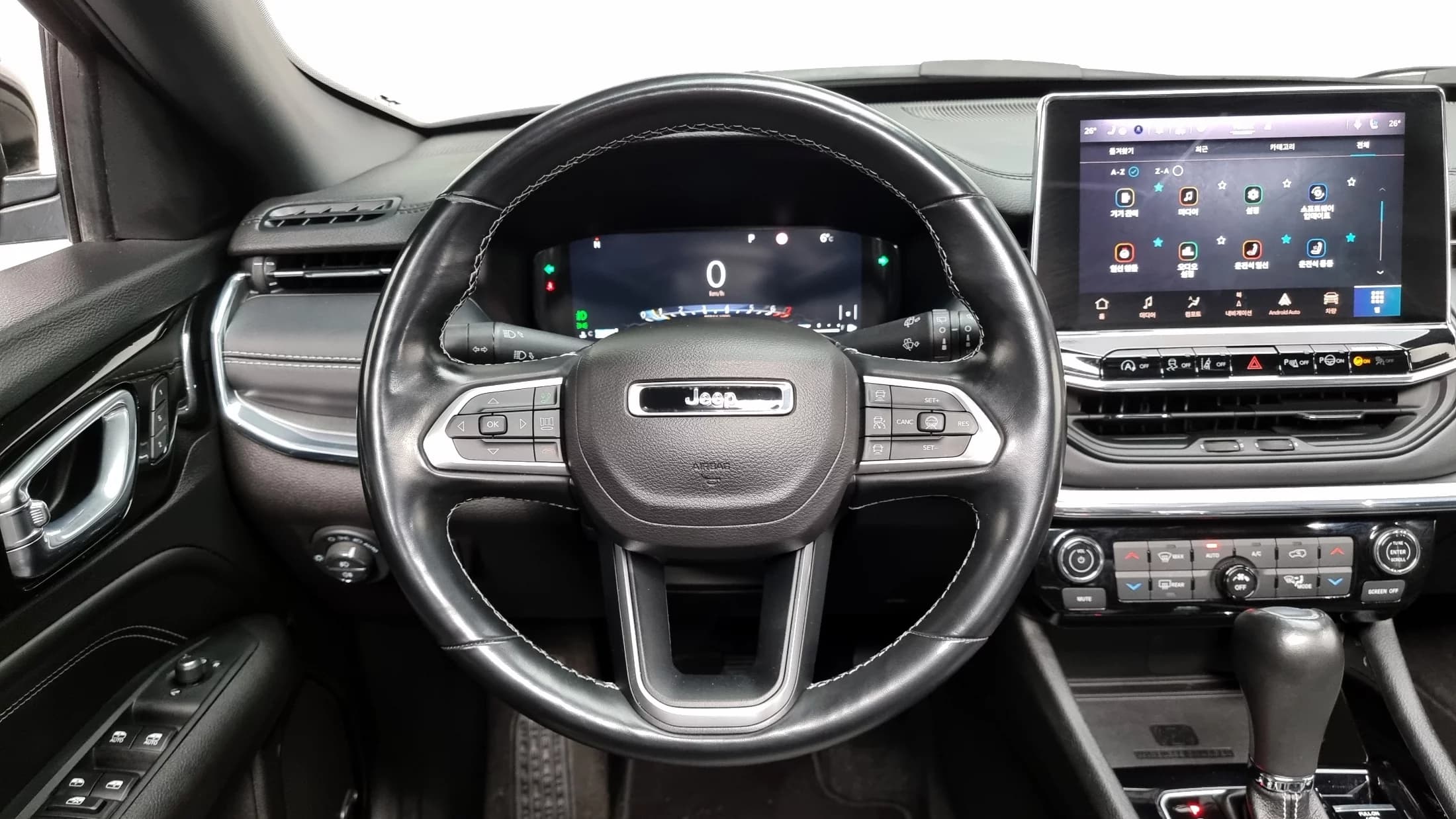 Jeep COMPASS S2.4 AWD, 2022 г. 68634 км. — фото 13