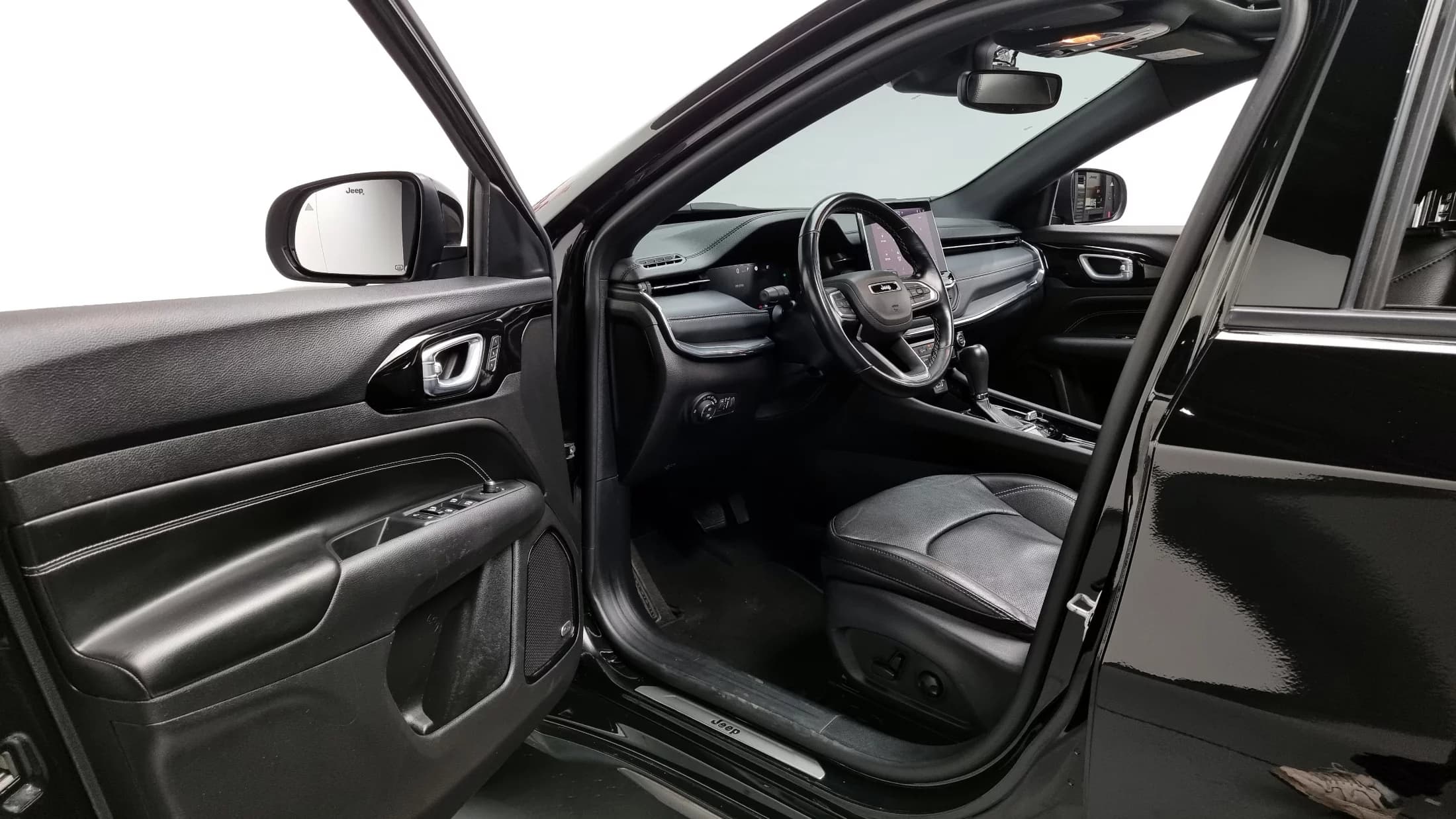 Jeep COMPASS S2.4 AWD, 2022 г. 68634 км. — фото 10