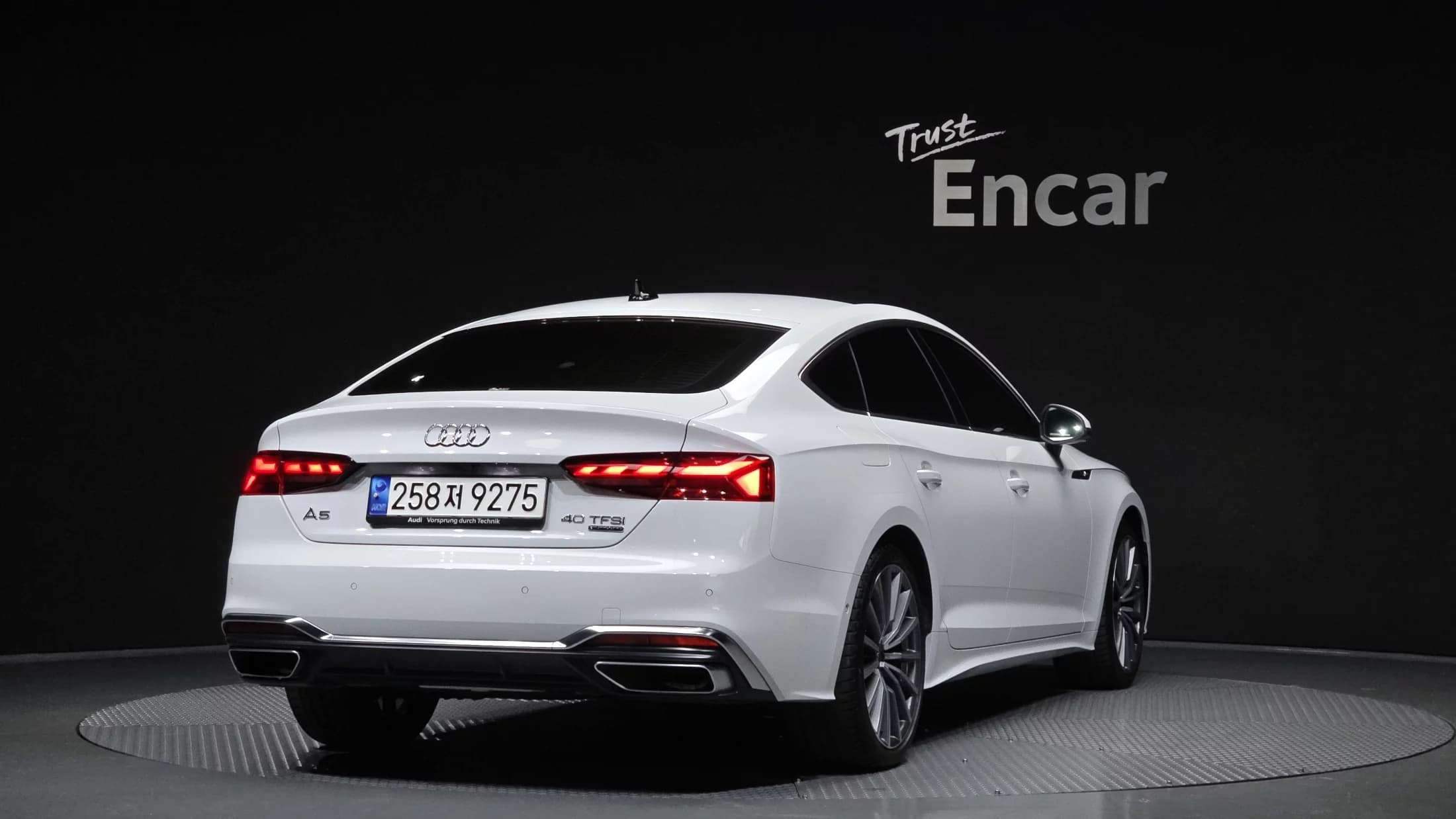 Audi A5 40 TFSI Quattro Premium Sportback, 2023 г. 50941 км. — фото 2