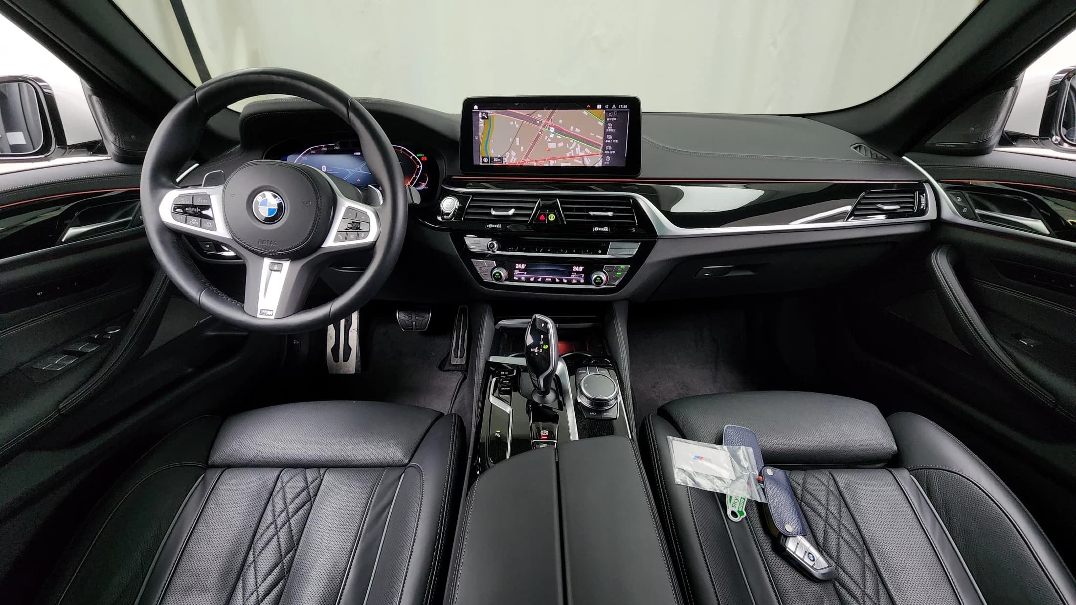 BMW 5-Series 530i M Sport Package, 2022 г. 23494 км. — фото 7