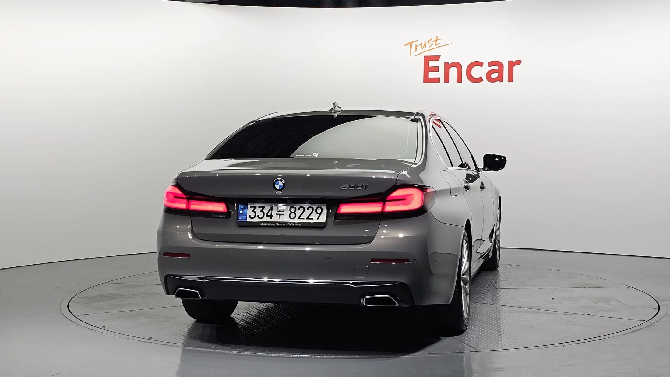 BMW 5-Series 520i Luxury, 2021 г. 47702 км. — фото 4
