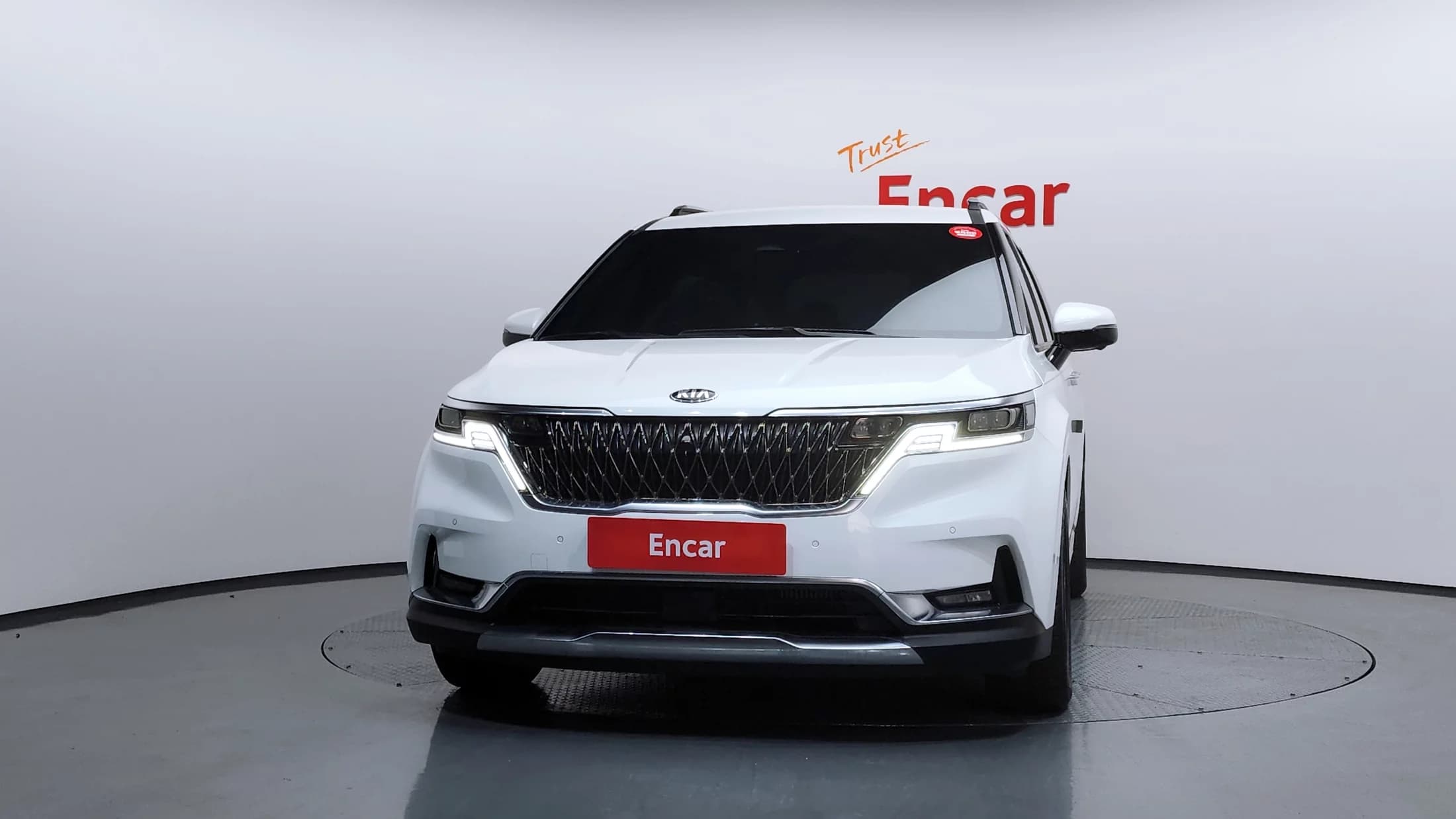 Kia Carnival 9-Seater Signature, 2021 г. 93234 км. — фото 3