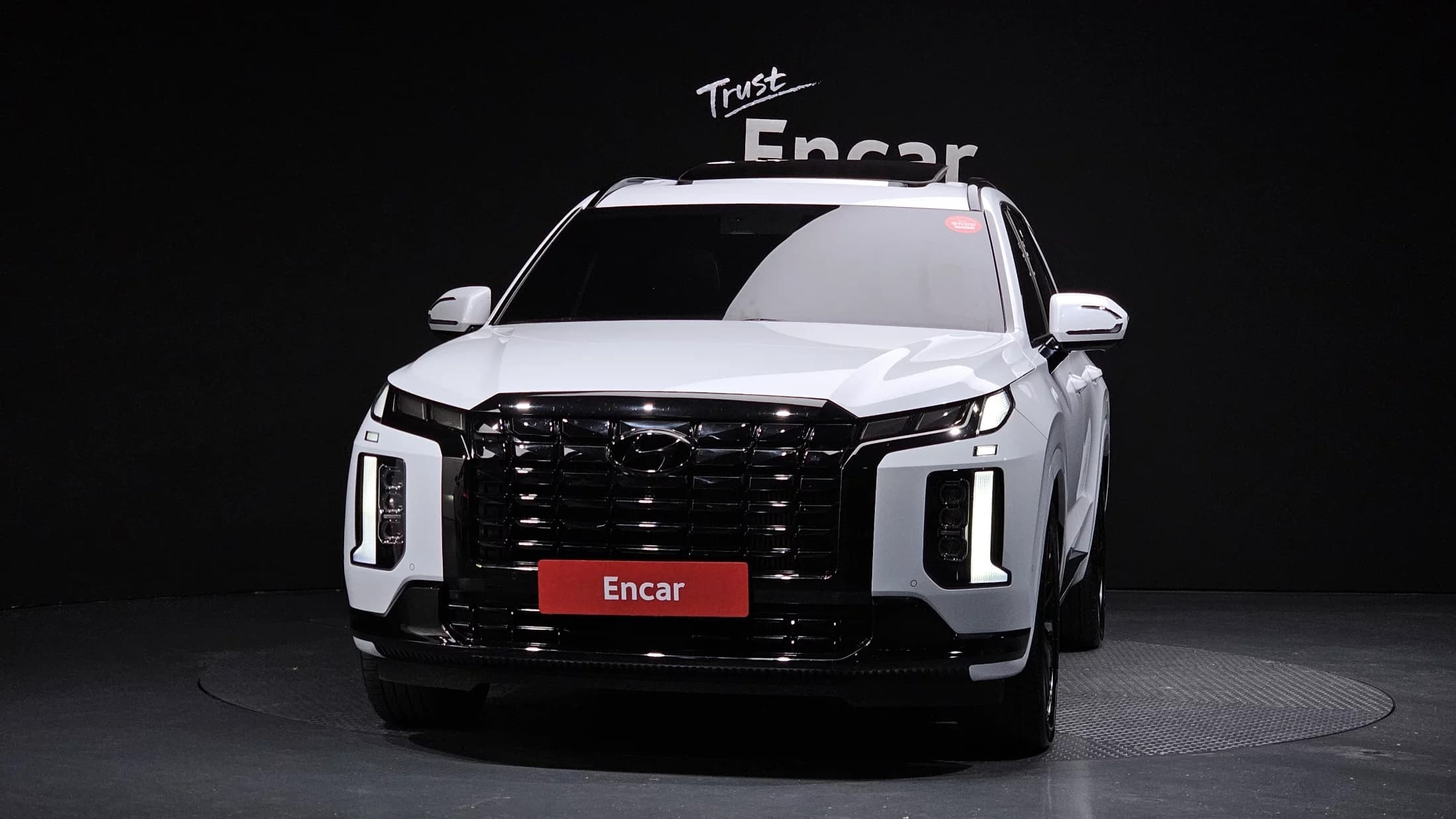 Hyundai Palisade Diesel 2.2 4WD Calligraphy Black Edition, 2023 г. 42085 км. — фото 3