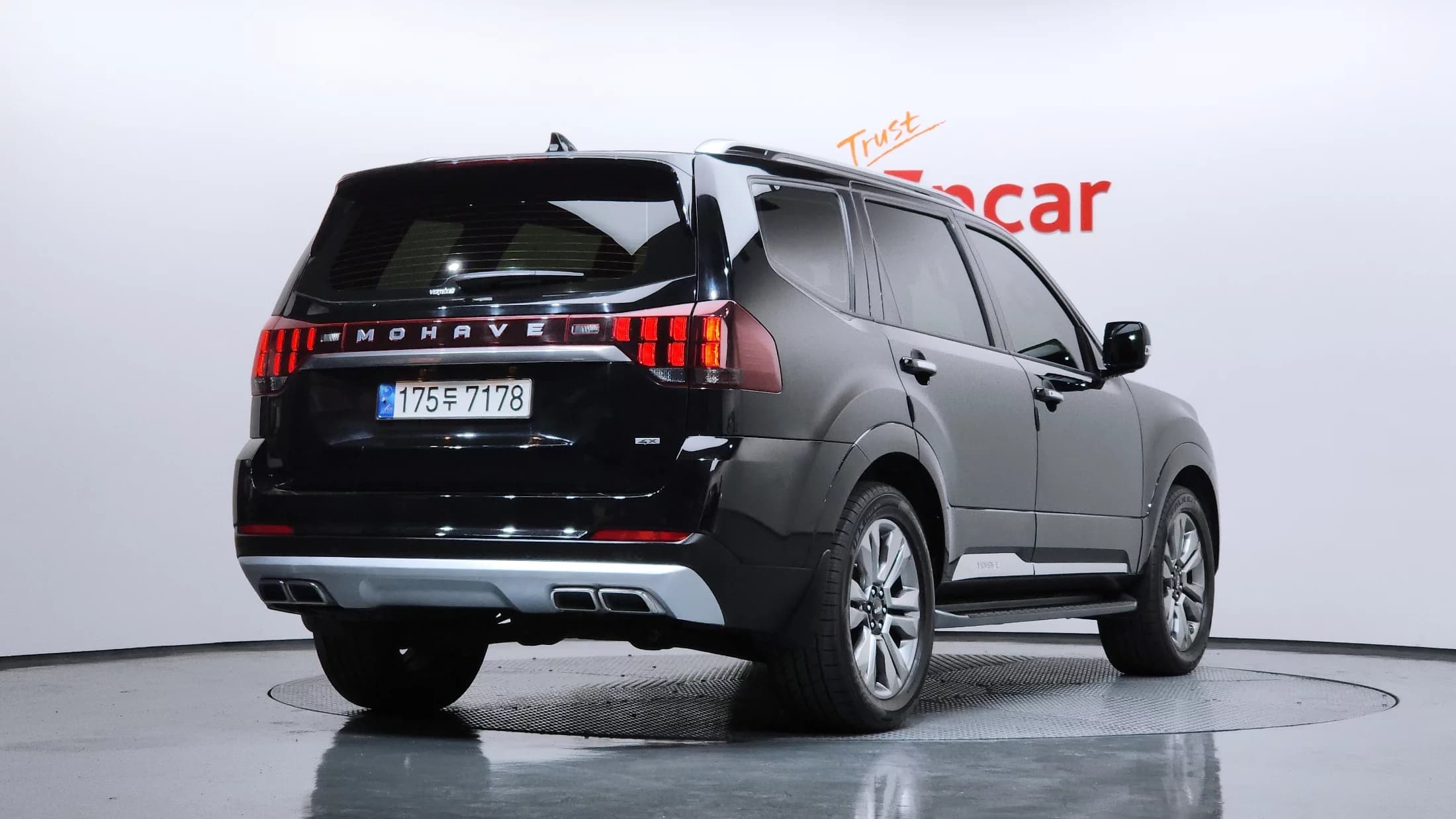 Kia Mohave Diesel 3.0 4WD 5-Seater Masters, 2022 г. 69580 км. — фото 2
