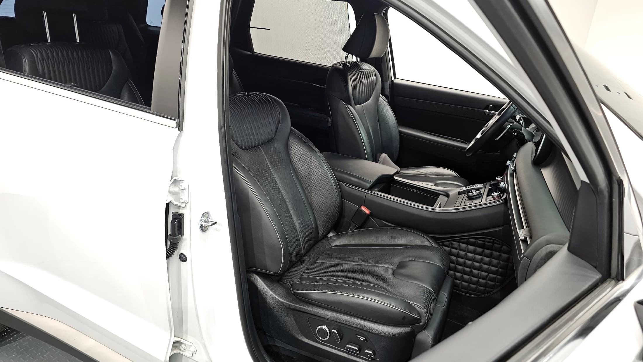 Hyundai Palisade Diesel 2.2 2WD Prestige, 2022 г. 44236 км. — фото 12