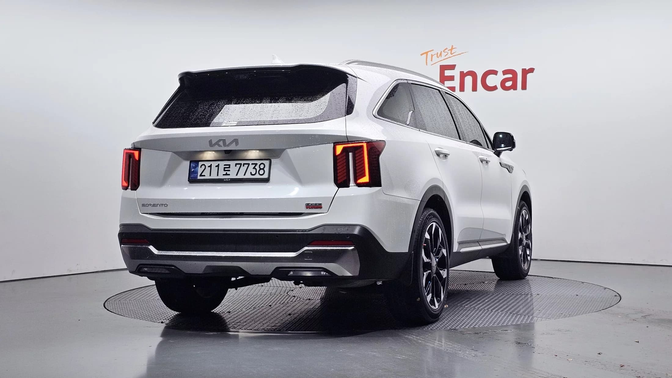 Kia Sorento Gasoline 2.5T 2WD Signature, 2024 г. 19714 км. — фото 2