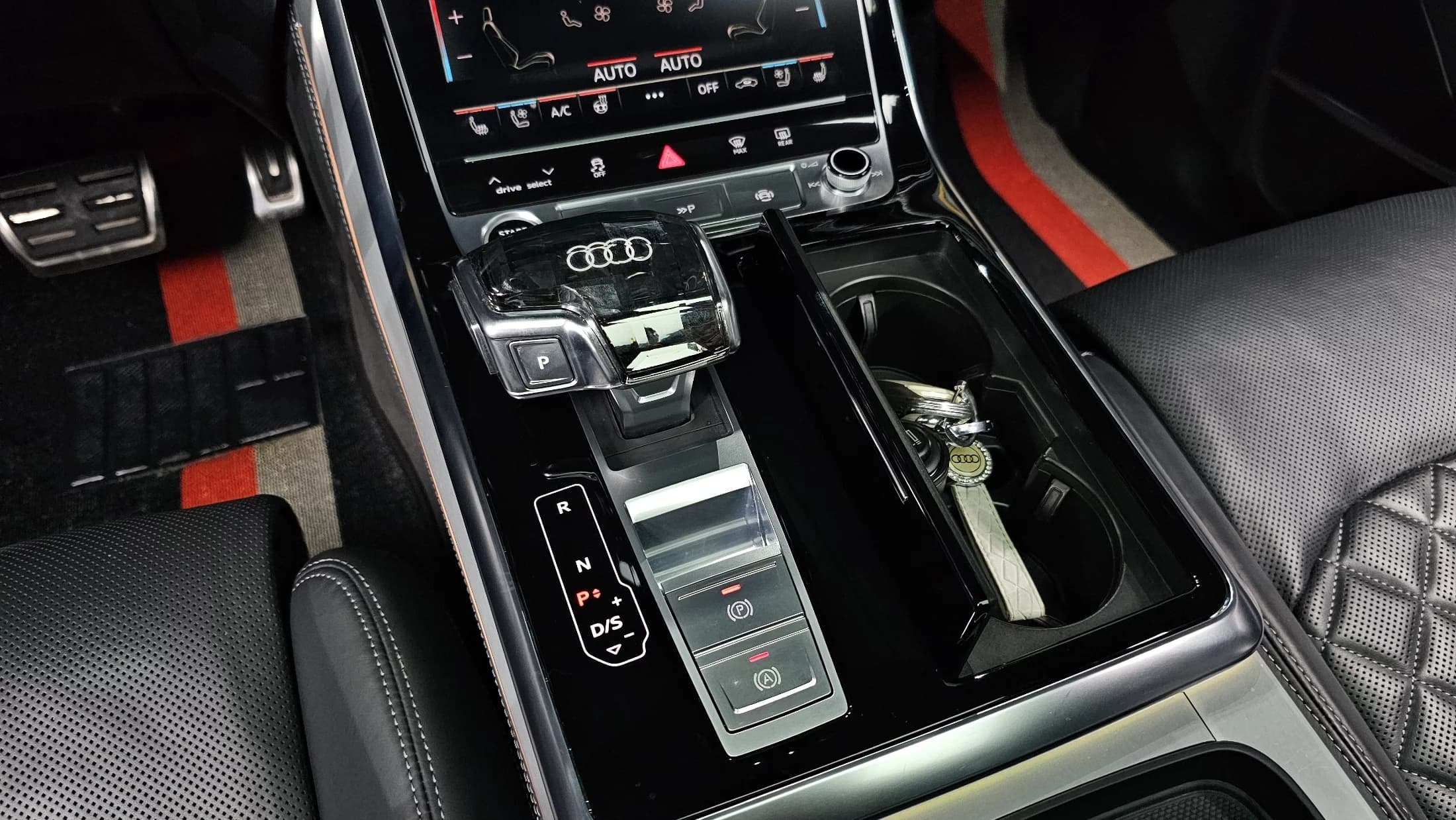 Audi Q7 55 TFSI Quattro Premium, 2022 г. 35655 км. — фото 9