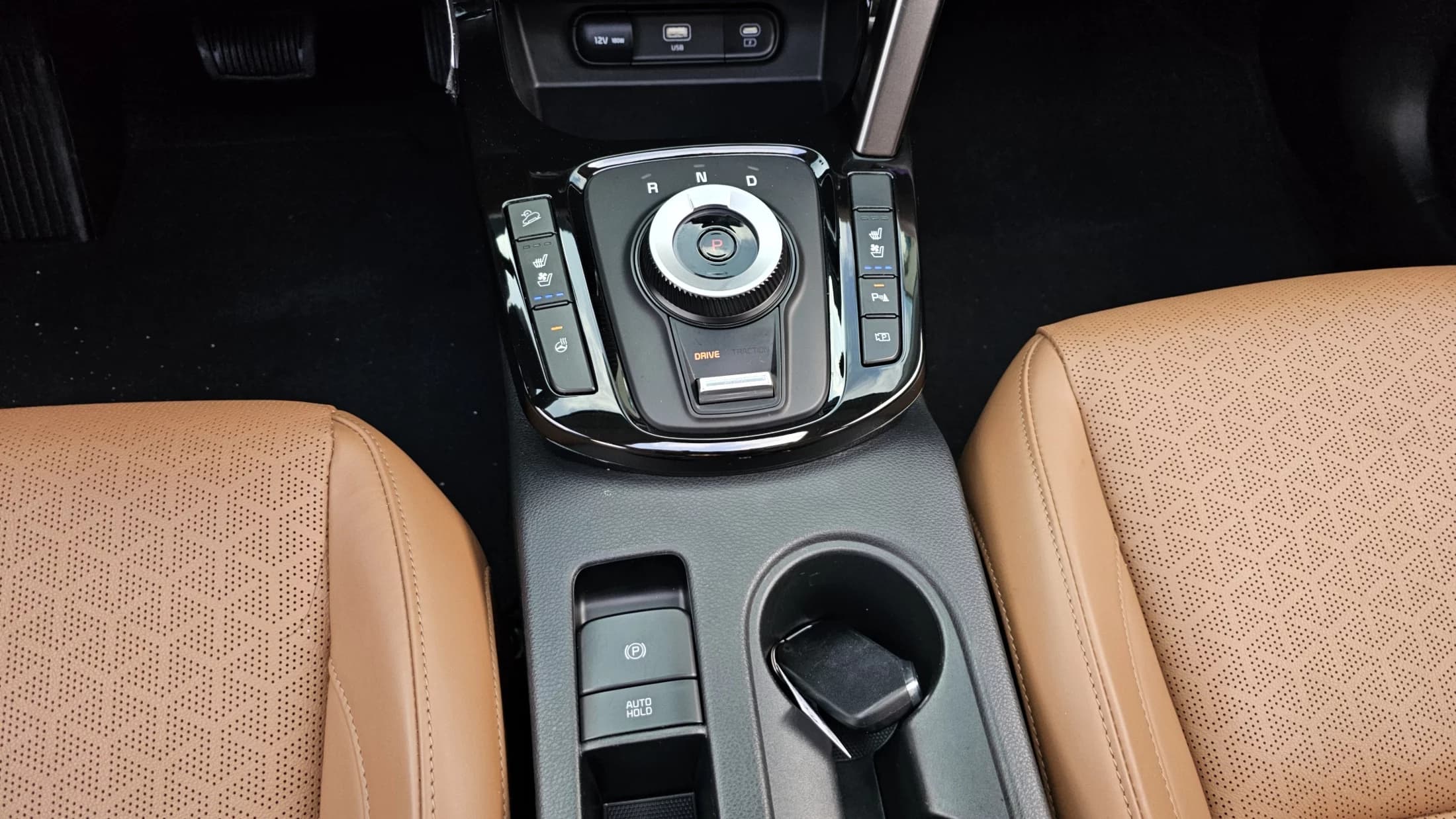 Kia Seltos Gasoline 1.6 Turbo 2WD Gravity, 2024 г. 6588 км. — фото 9