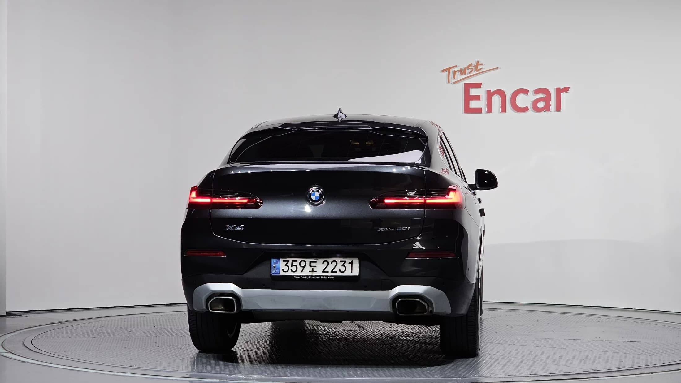 BMW X4 xDrive20i xLine, 2022 г. 131971 км. — фото 4