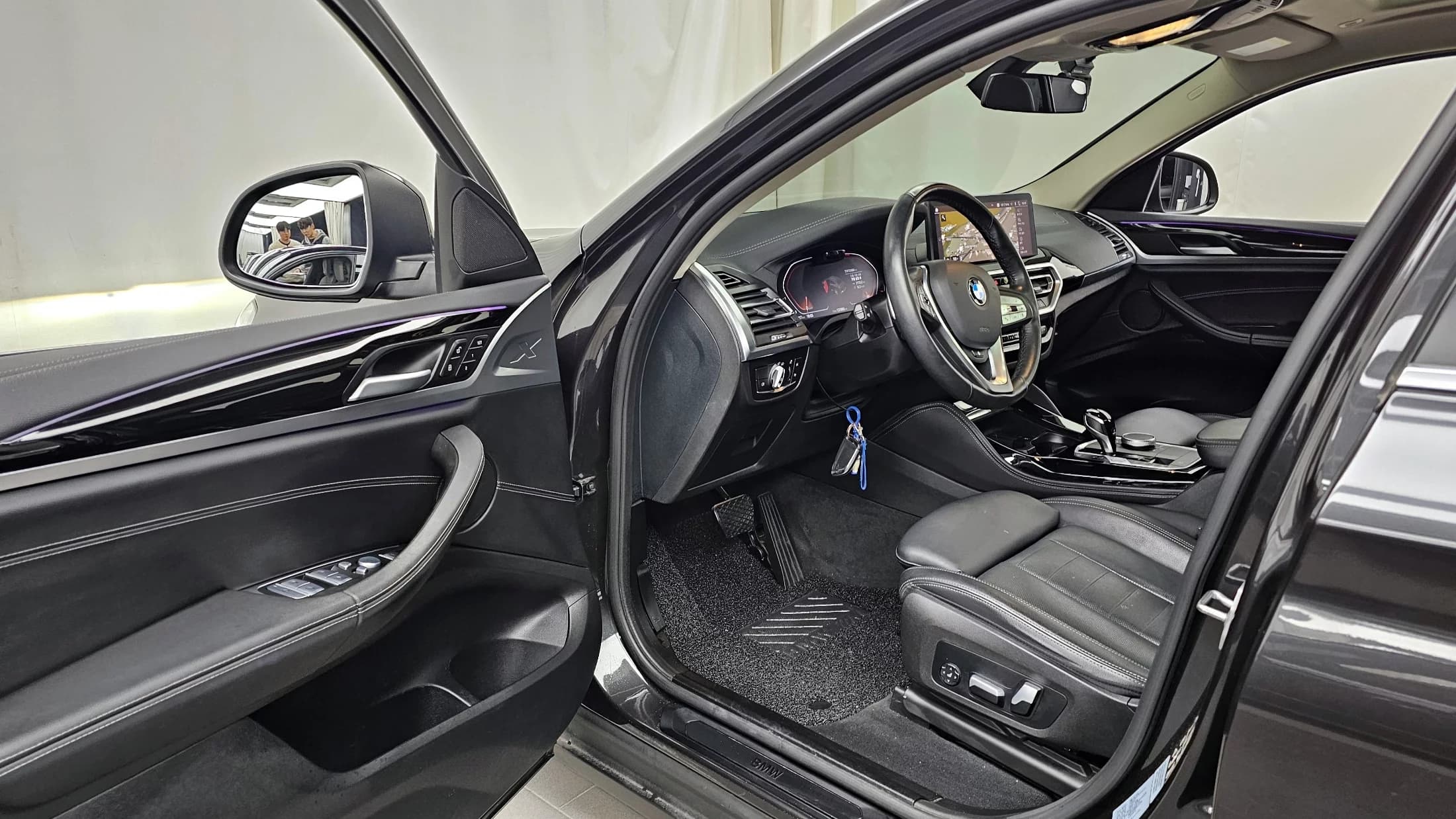 BMW X4 xDrive20i xLine, 2022 г. 131971 км. — фото 10