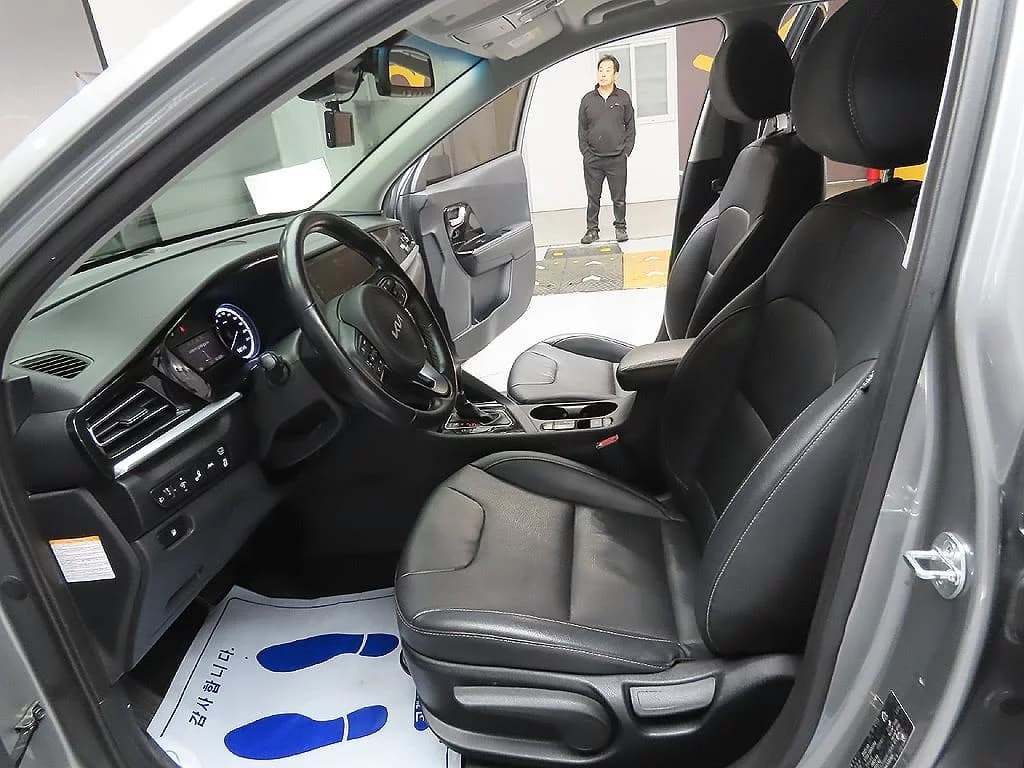 Kia Niro 1.6 HEV Prestige, гибрид, 2021 г. 161067 км. — фото 9