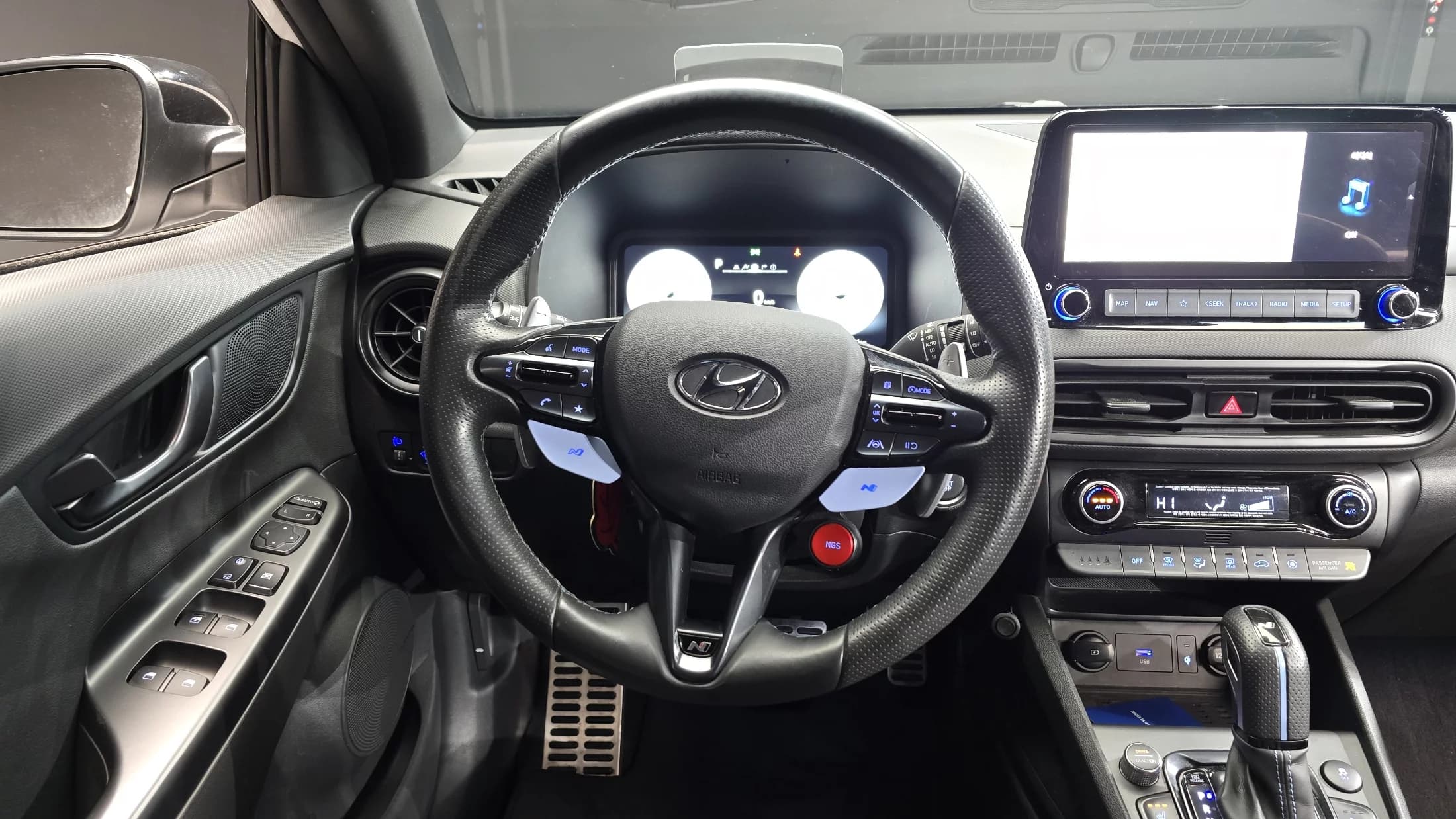 Hyundai Kona Gasoline 2.0 2WD 2.0 N, 2021 г. 103880 км. — фото 13