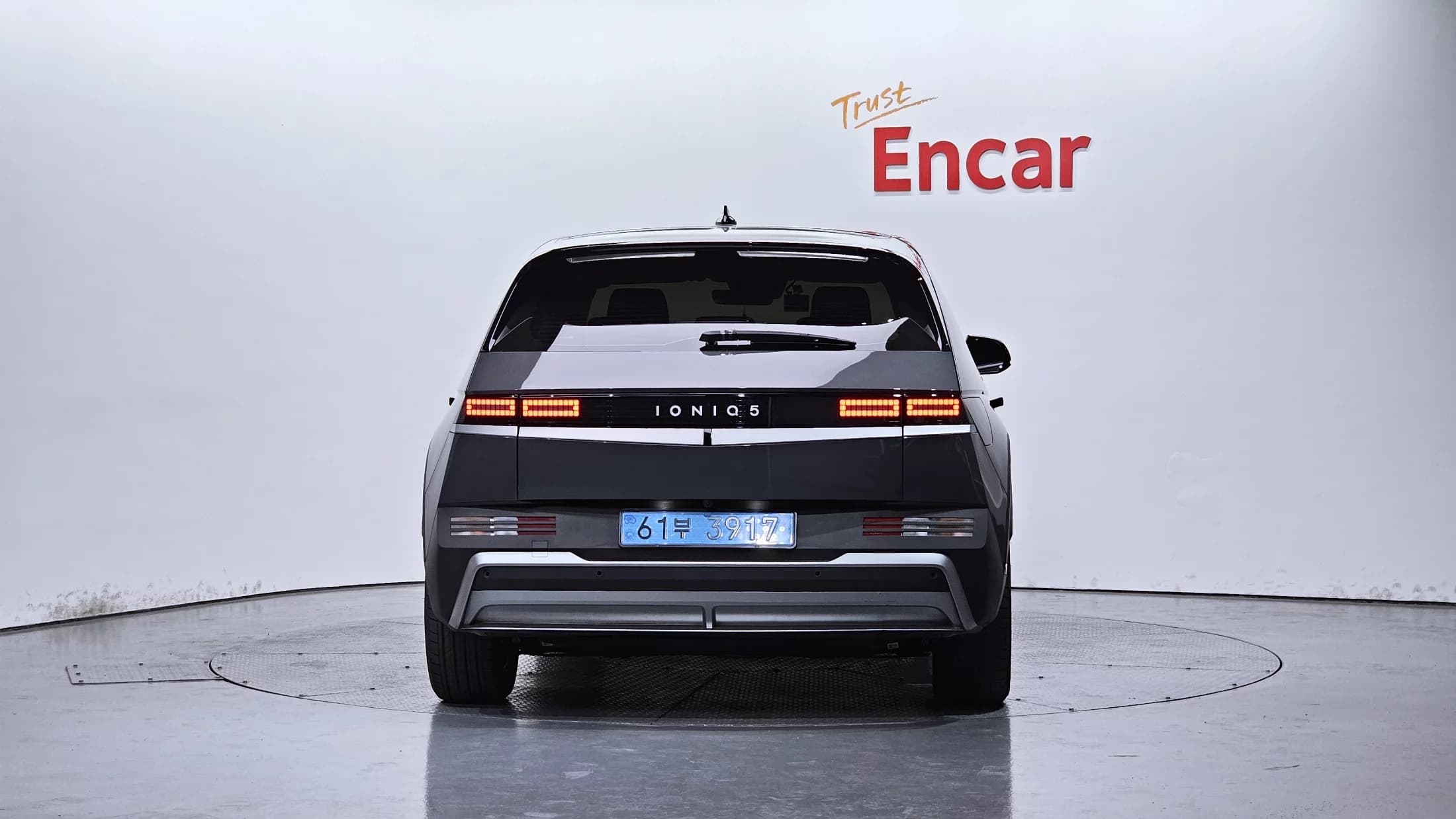 Hyundai Ioniq 5 Standard Exclusive, электромобиль, 2025 г. 5511 км. — фото 4