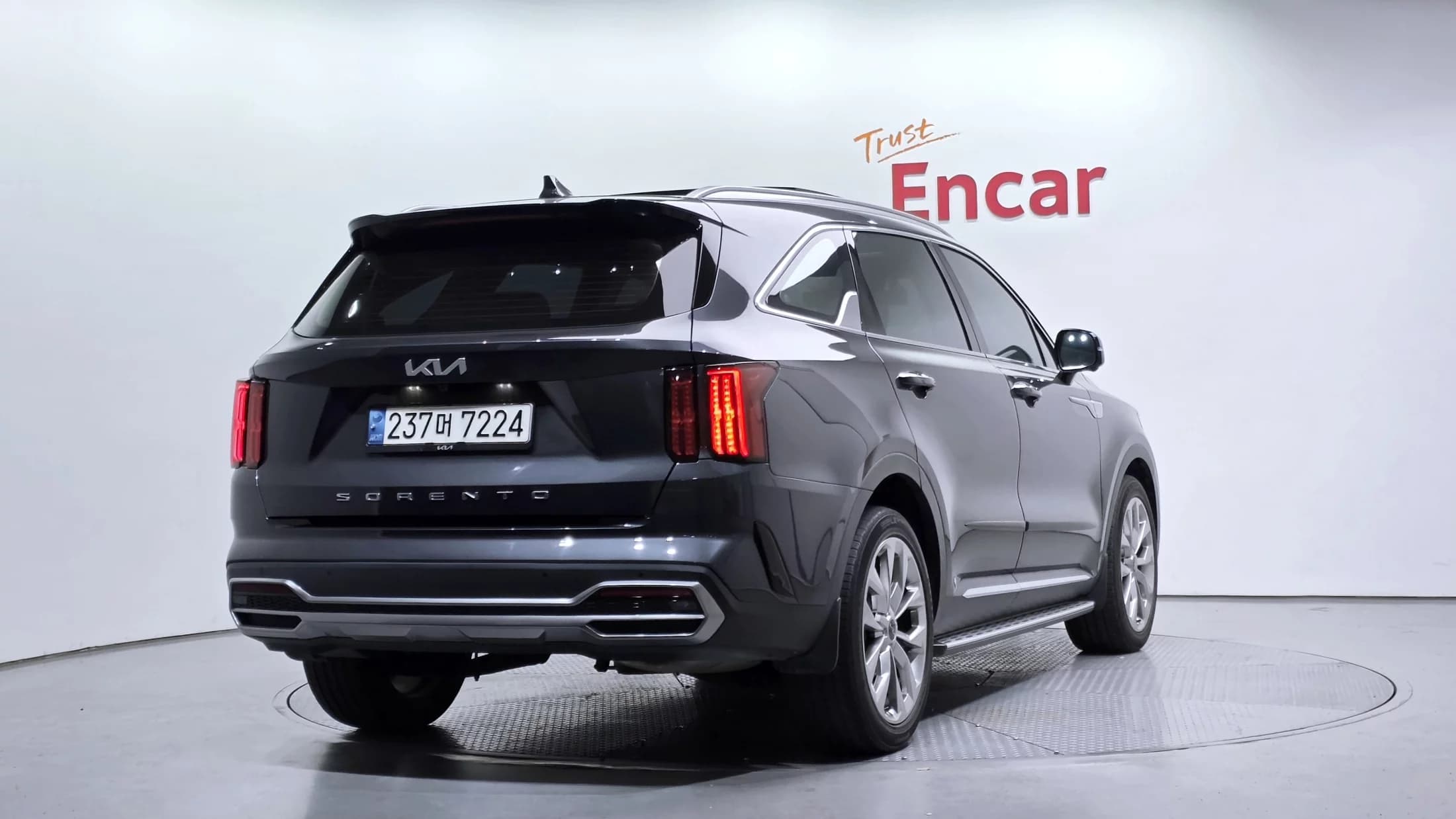 Kia Sorento Diesel 2.2 2WD Noblesse, 2022 г. 41233 км. — фото 2
