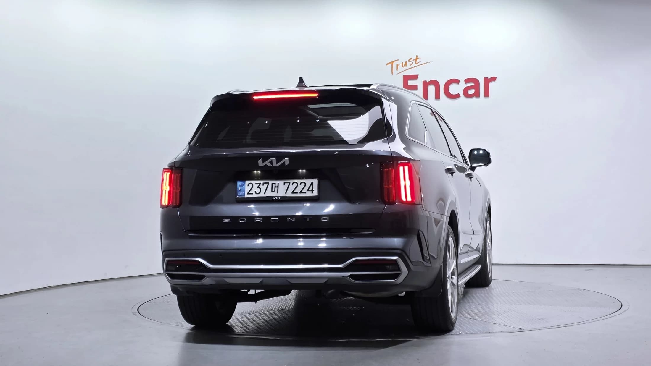 Kia Sorento Diesel 2.2 2WD Noblesse, 2022 г. 41233 км. — фото 4