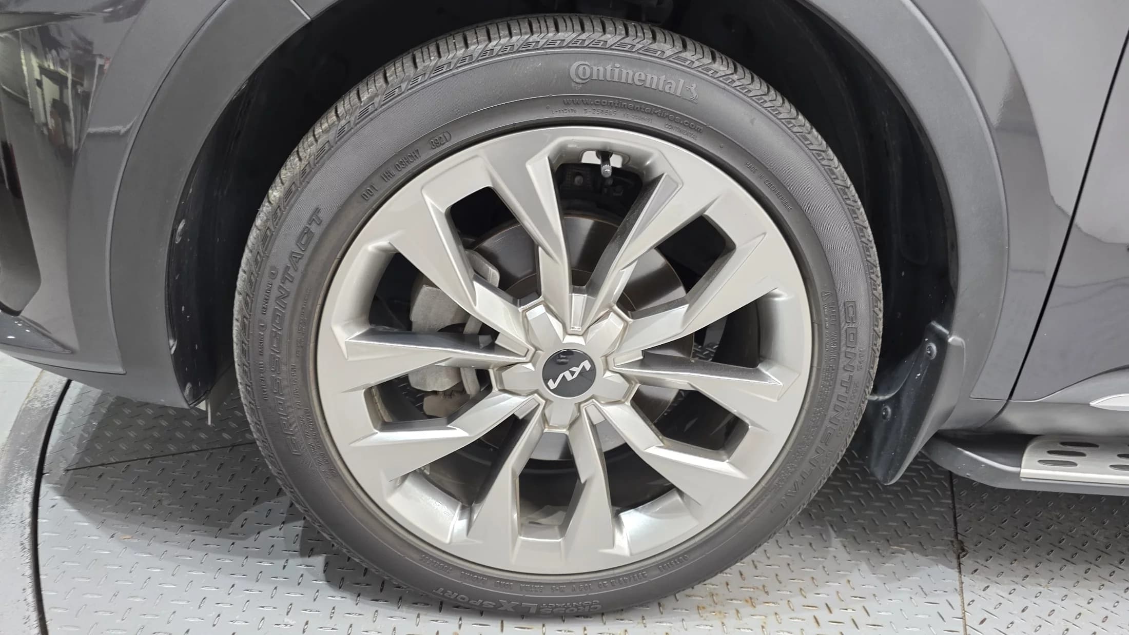 Kia Sorento Diesel 2.2 2WD Noblesse, 2022 г. 41233 км. — фото 5