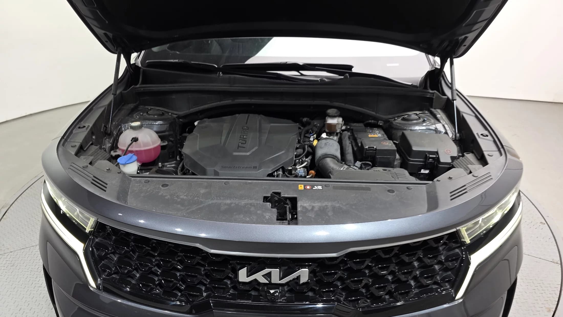 Kia Sorento Diesel 2.2 2WD Noblesse, 2022 г. 41233 км. — фото 6
