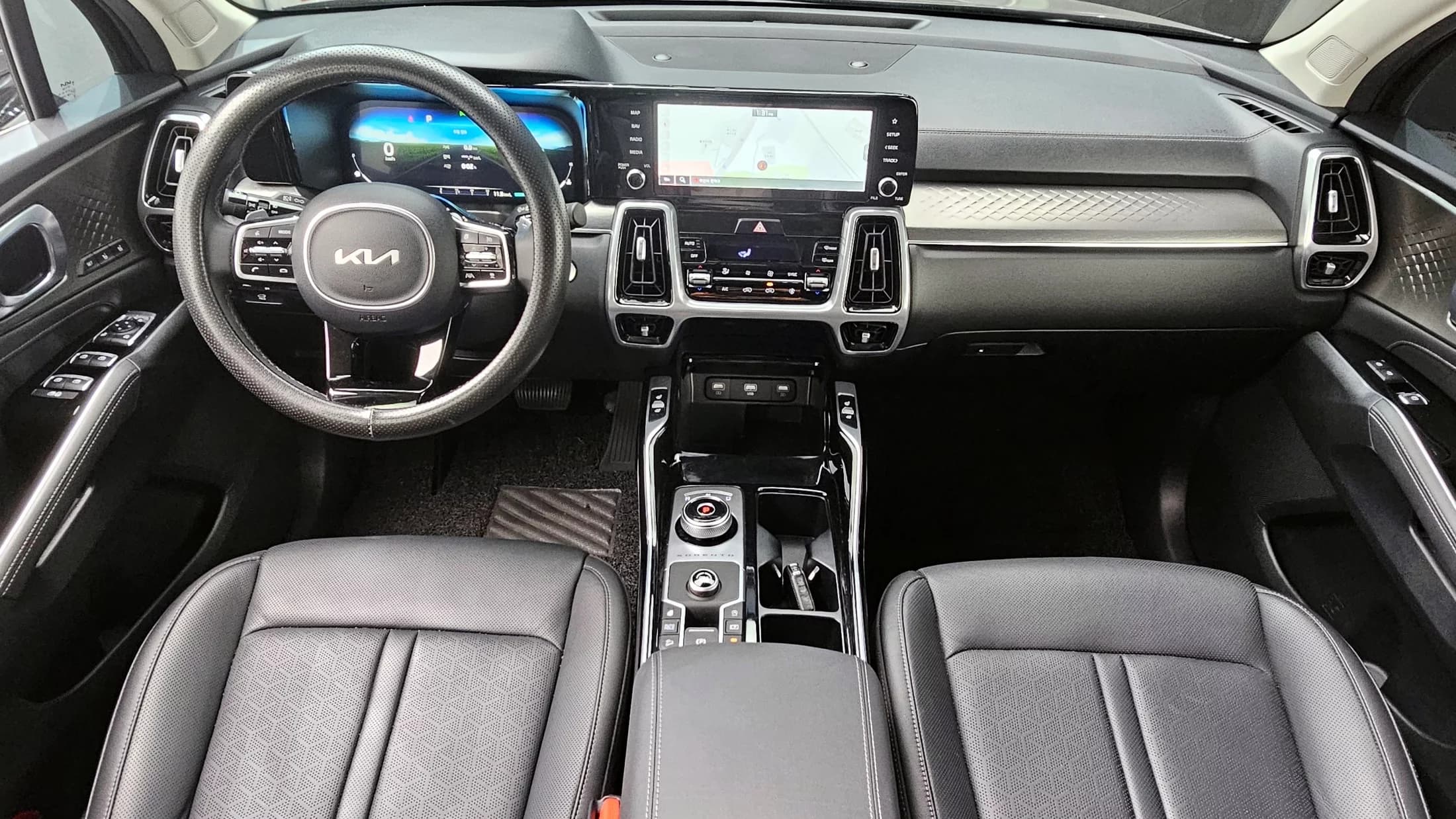 Kia Sorento Diesel 2.2 2WD Noblesse, 2022 г. 41233 км. — фото 7