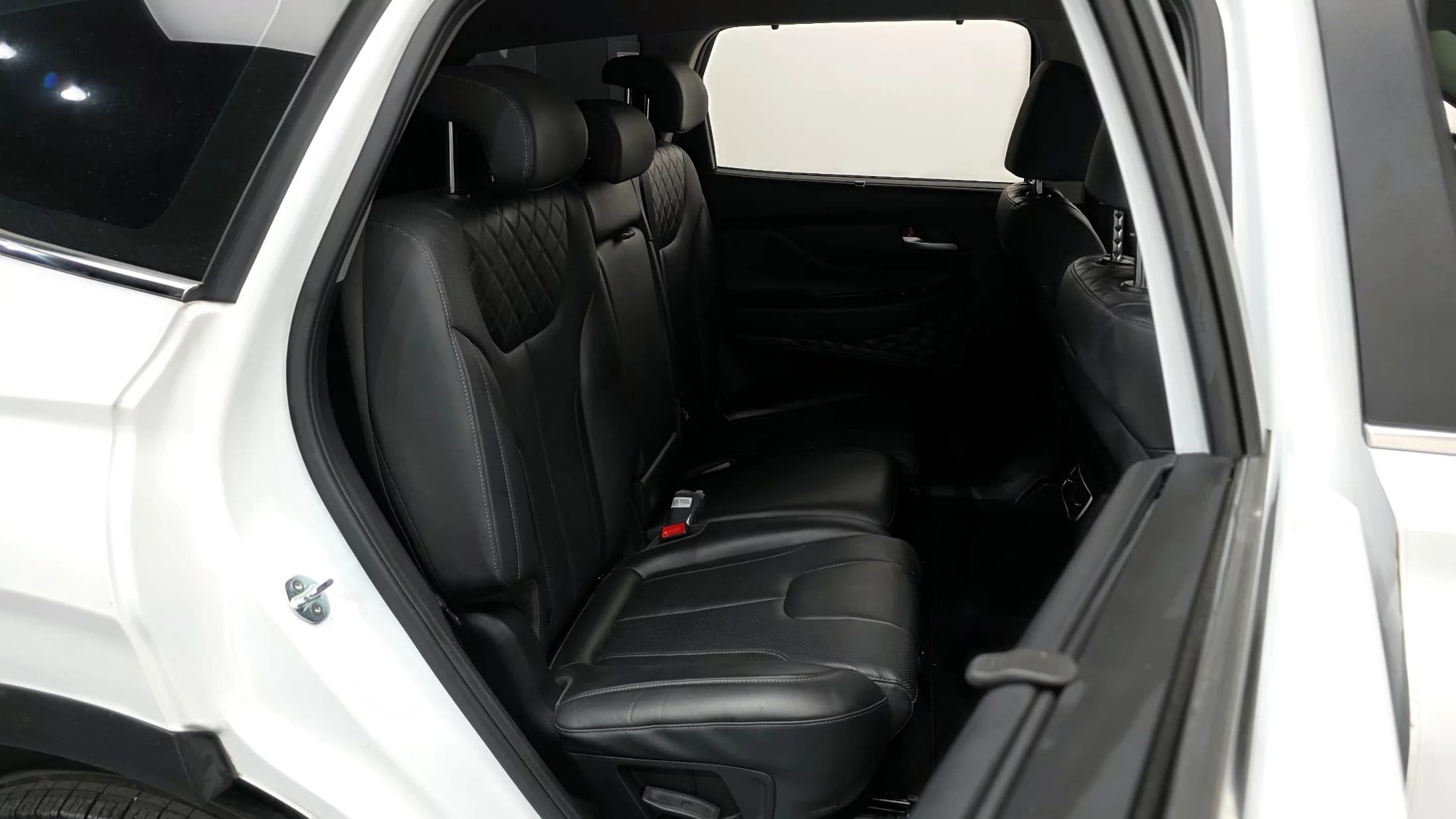 Hyundai Santa Fe HEV 1.6 2WD Prestige, гибрид, 2021 г. 68384 км. — фото 12