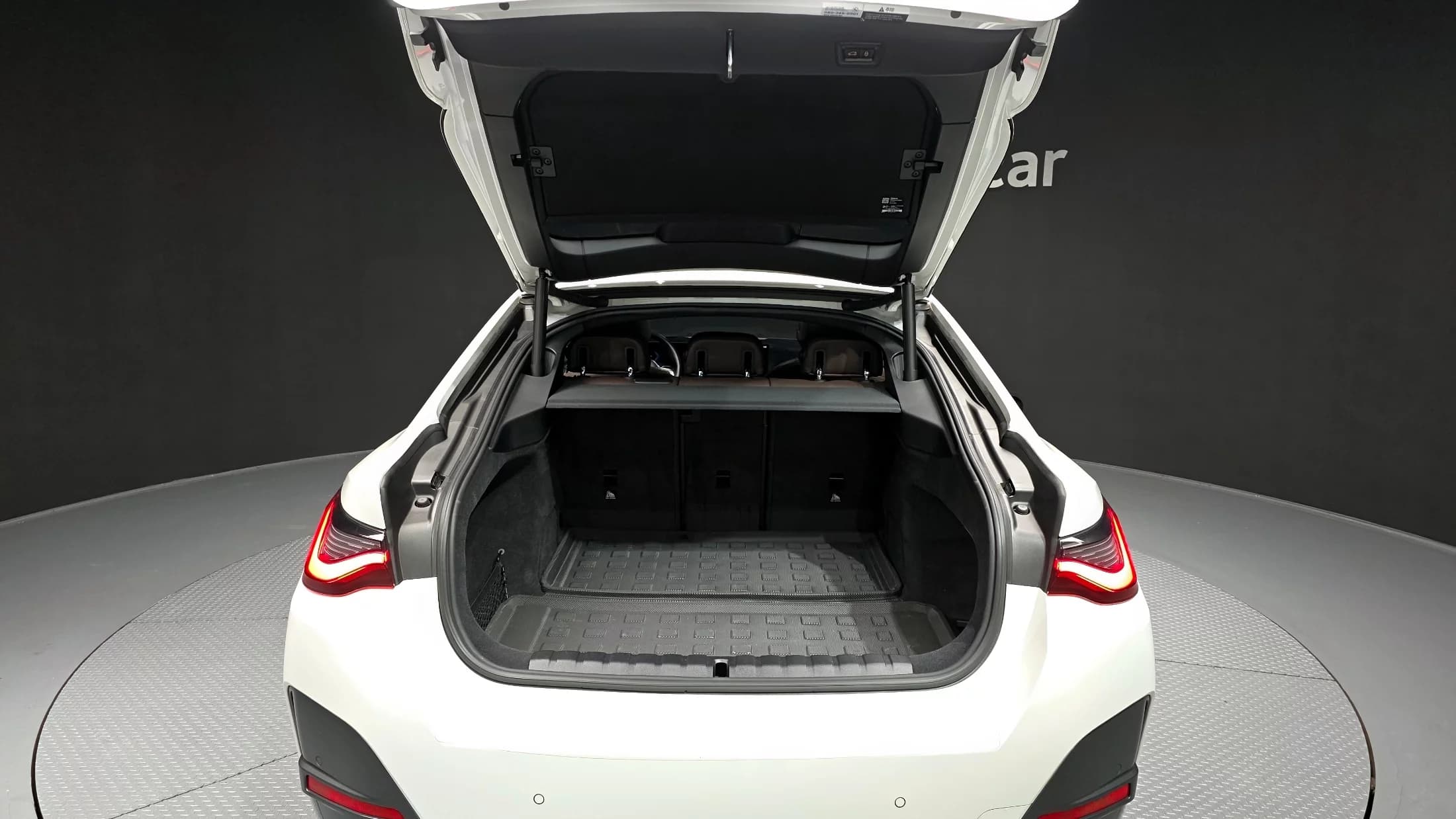 BMW i4 eDrive40 M Sports Pro, электромобиль, 2023 г. 45635 км. — фото 20