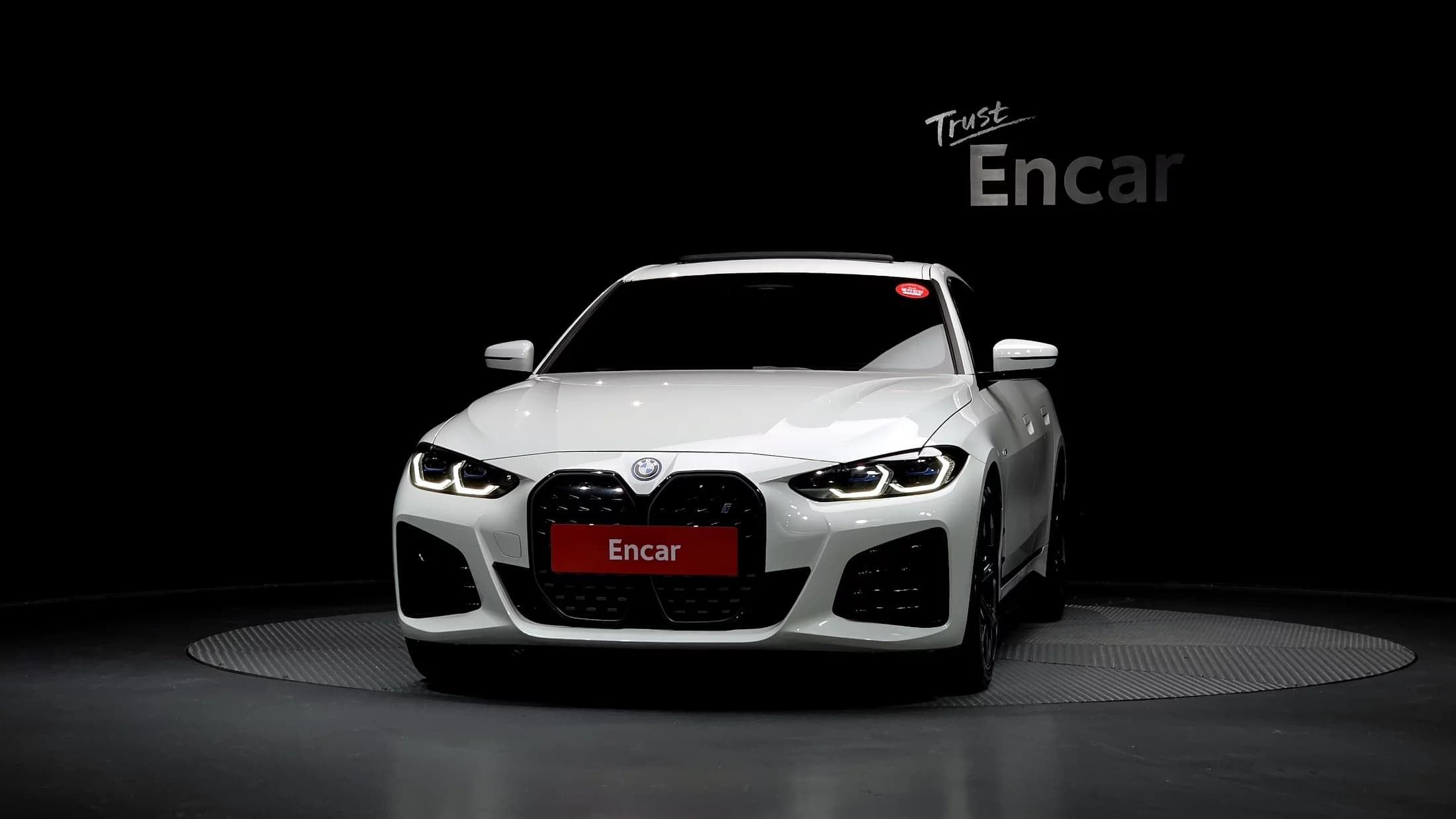 BMW i4 eDrive40 M Sports Pro, электромобиль, 2023 г. 45635 км. — фото 3