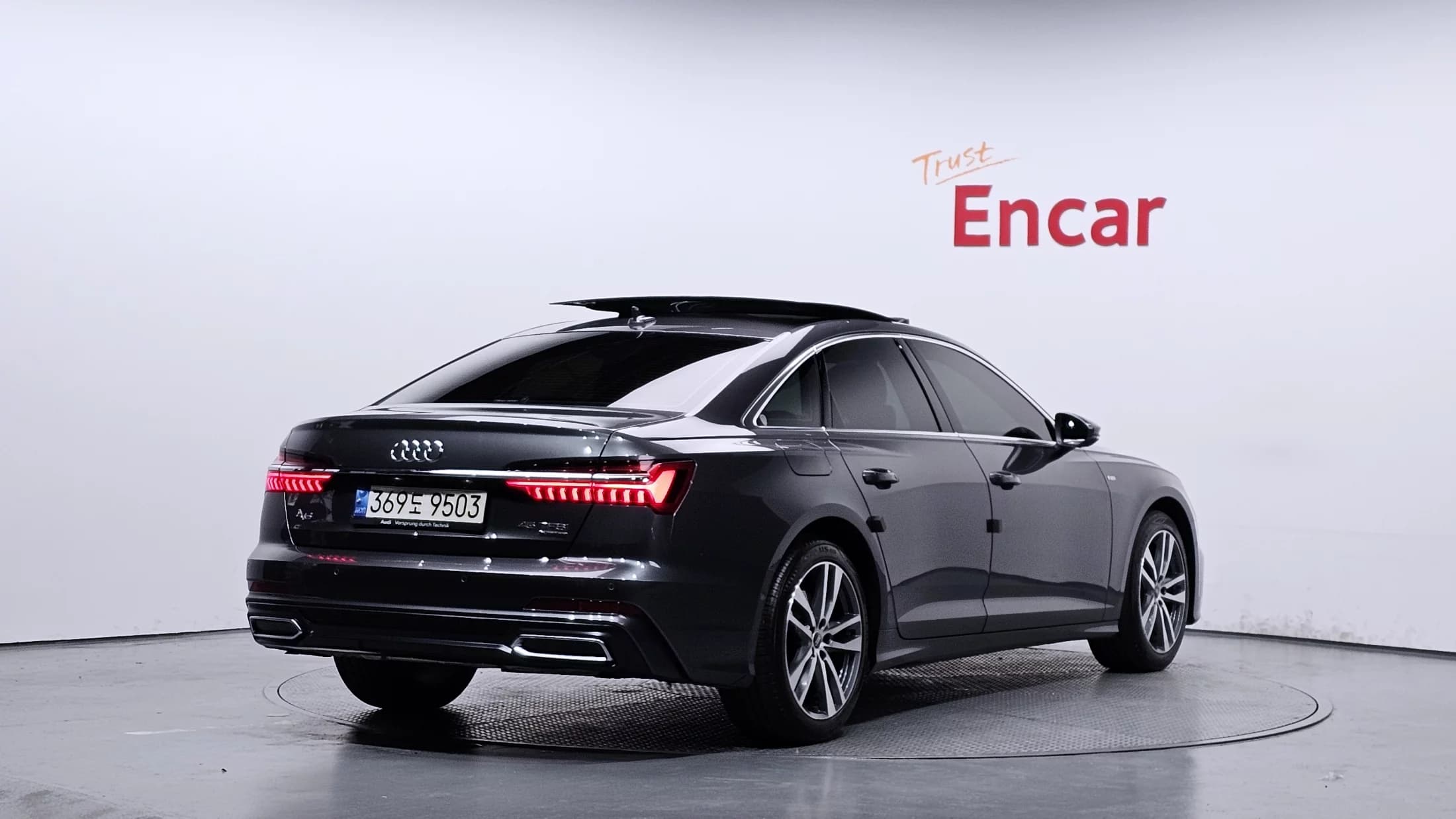 Audi A6 45 TFSI Quattro Premium, 2022 г. 80601 км. — фото 2